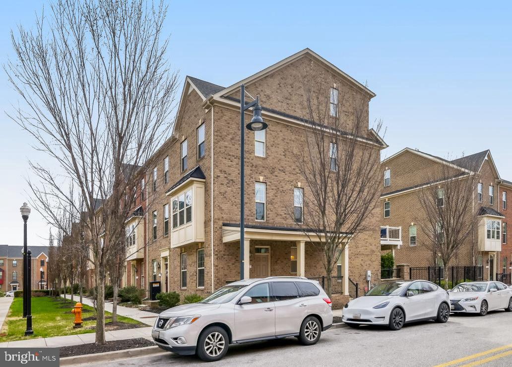 1017 MCDONOGH STREET