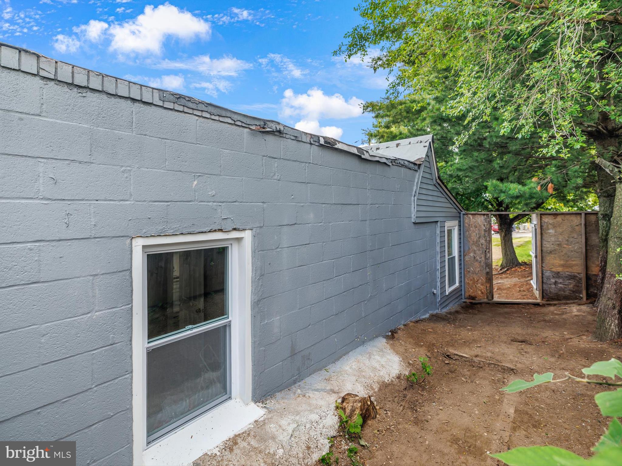 EAST VIEW - Residential