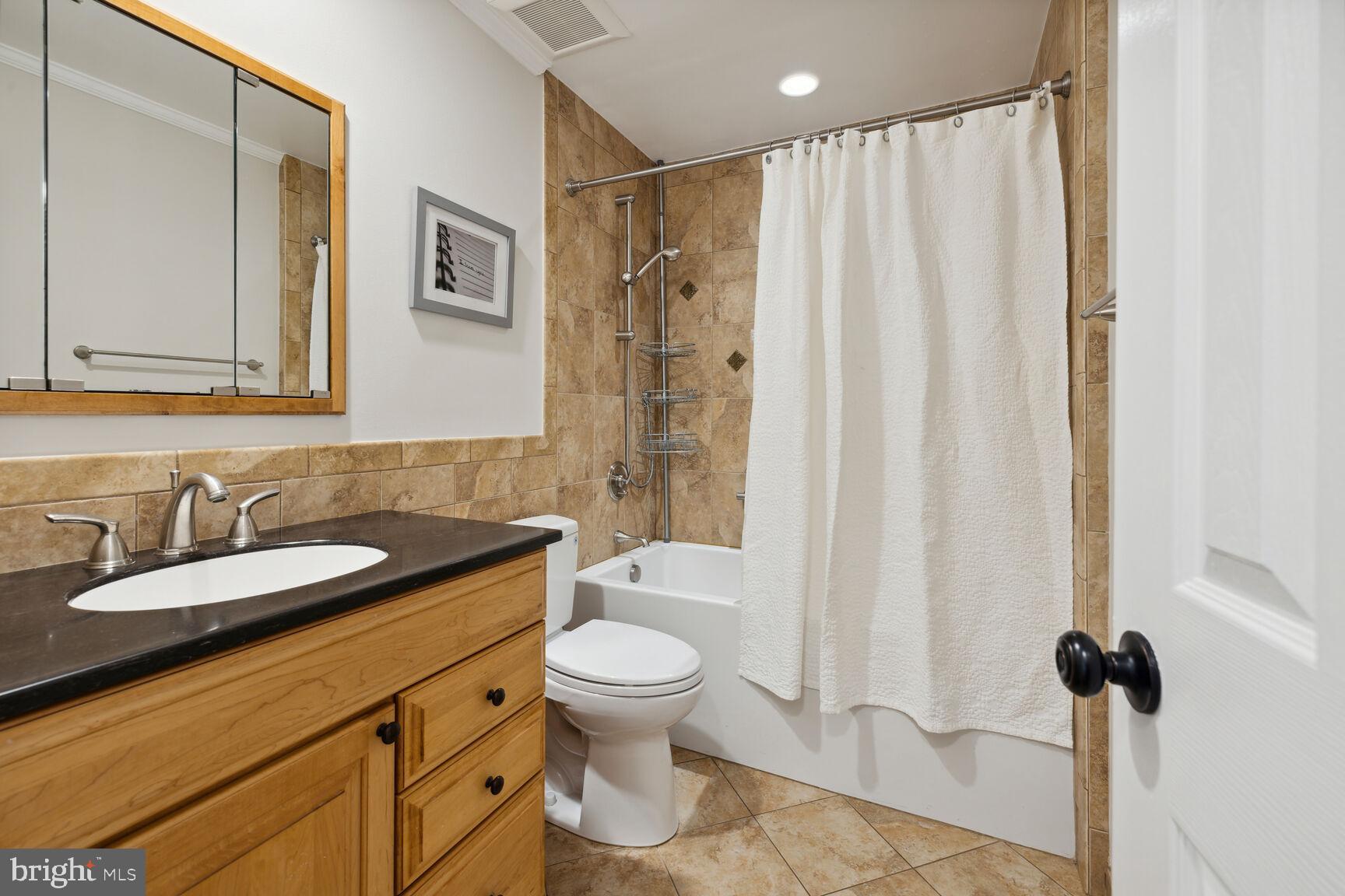 WESTLEIGH - Residential