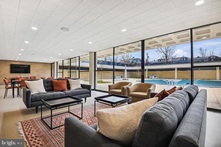 TUSCANY-CANTERBURY - Residential