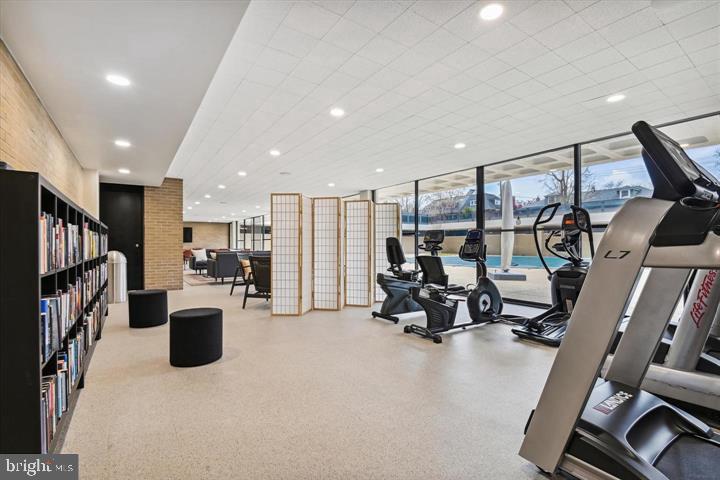 TUSCANY-CANTERBURY - Residential