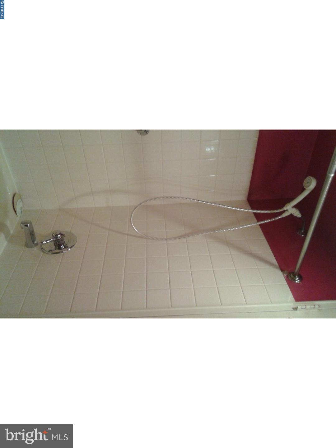 PHILADELPHIA (NORTHEAST) - Residential