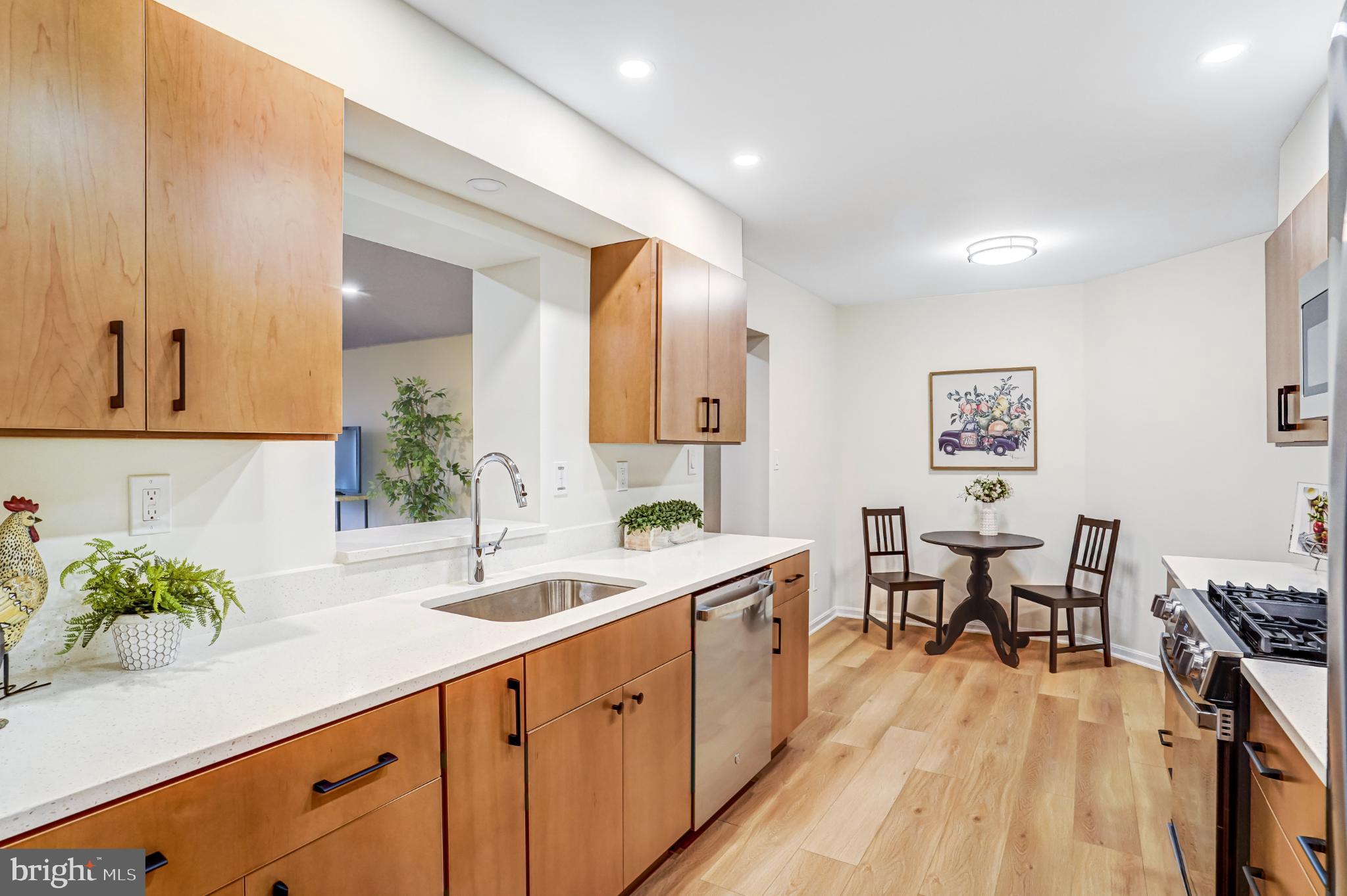 BURKE COVE - Residential