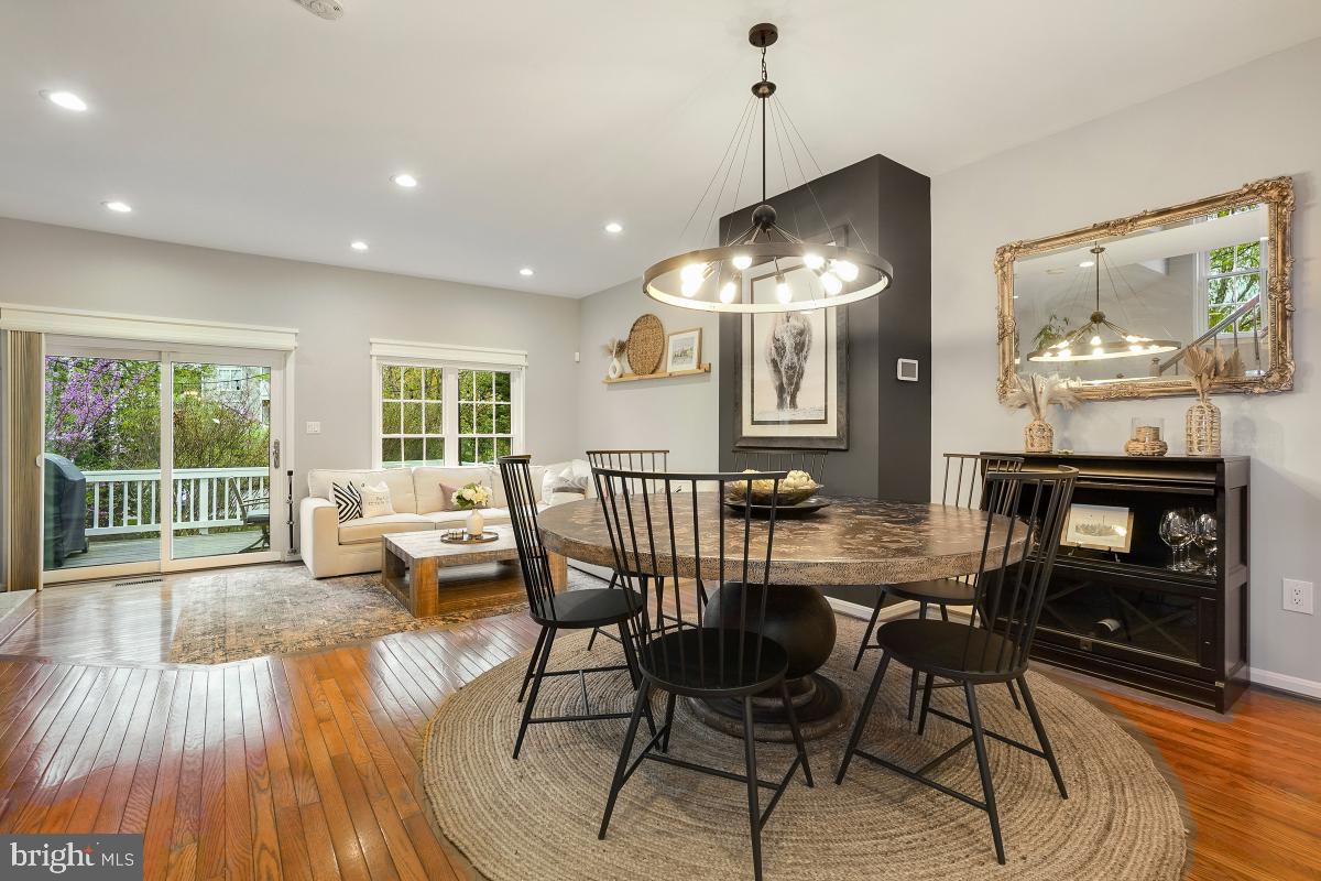 RESTON - Residential