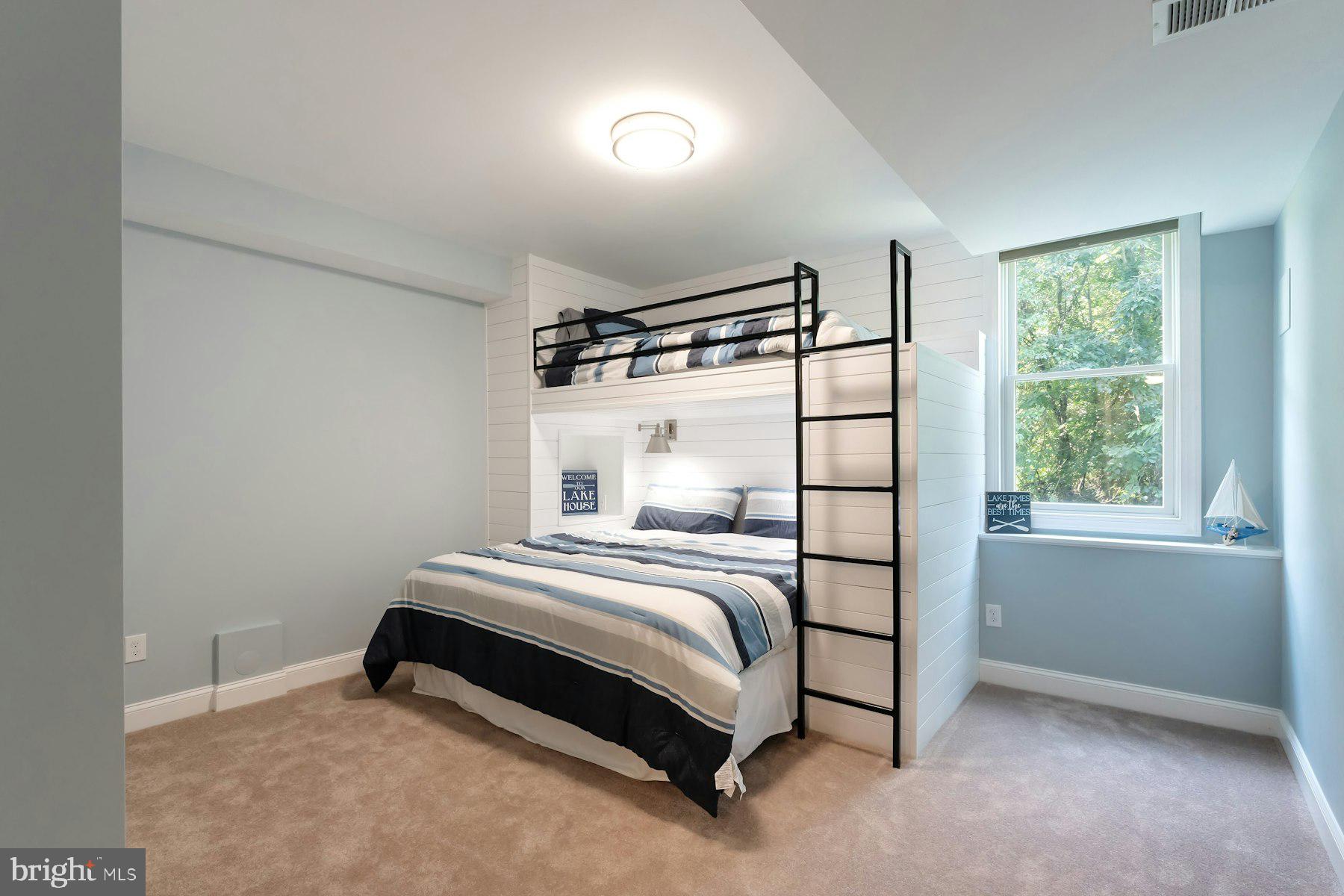 GEORGETOWN ESTATES - Residential