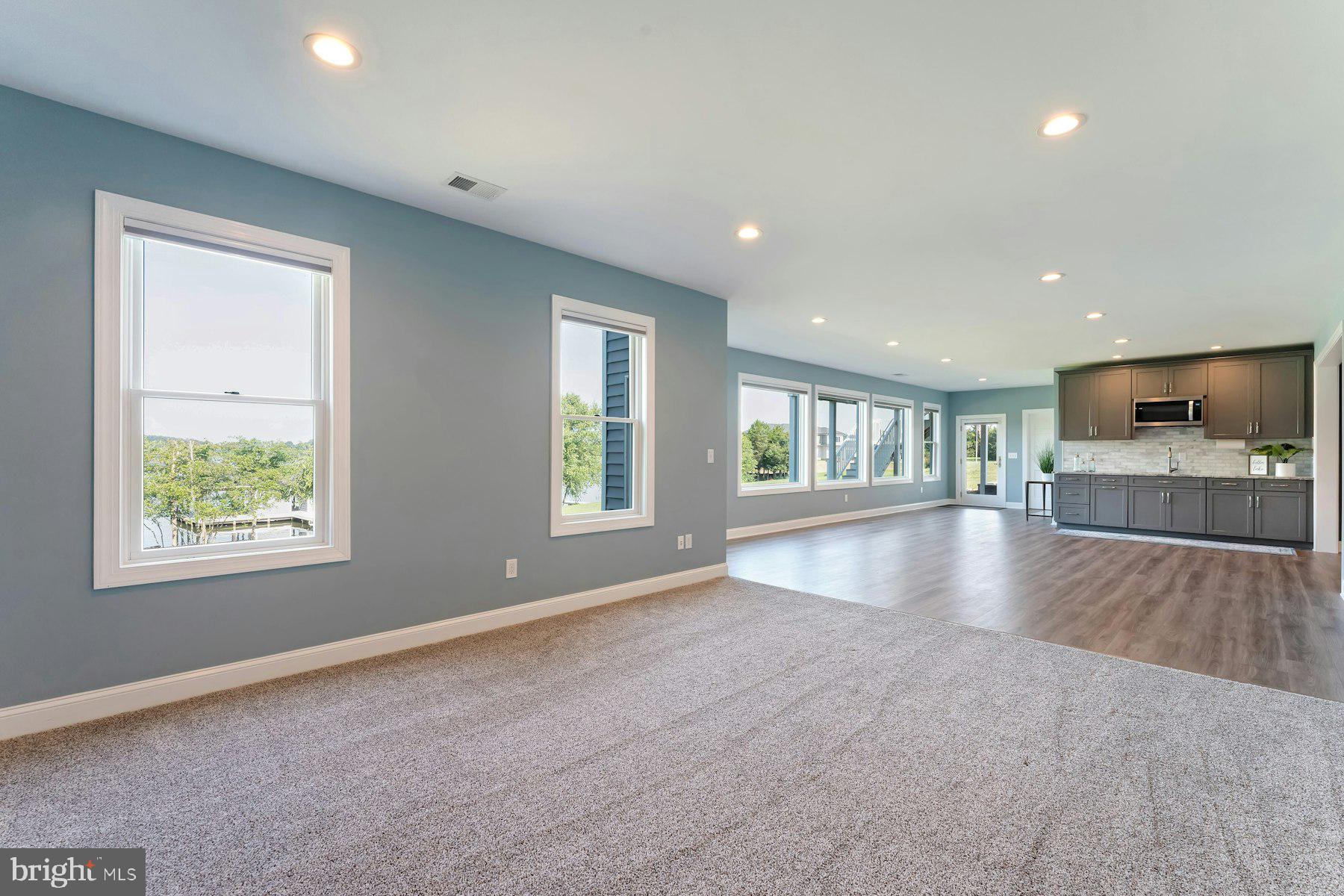 GEORGETOWN ESTATES - Residential