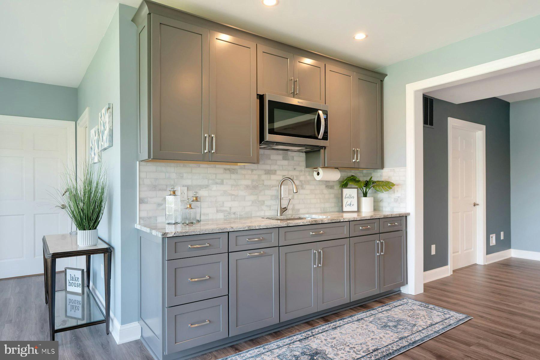 GEORGETOWN ESTATES - Residential