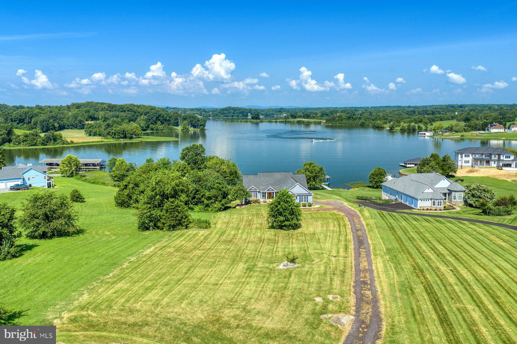 GEORGETOWN ESTATES - Residential