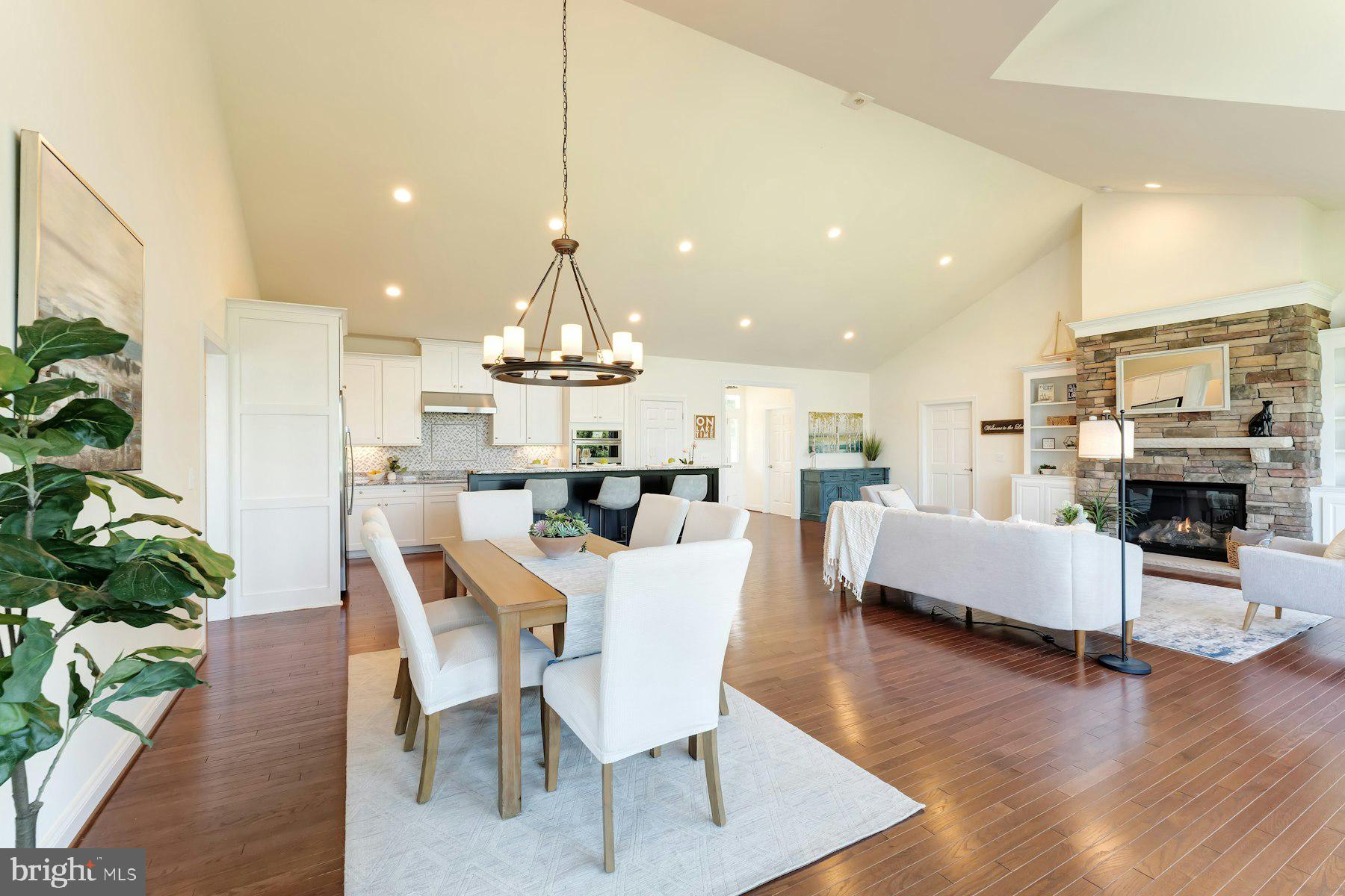 GEORGETOWN ESTATES - Residential