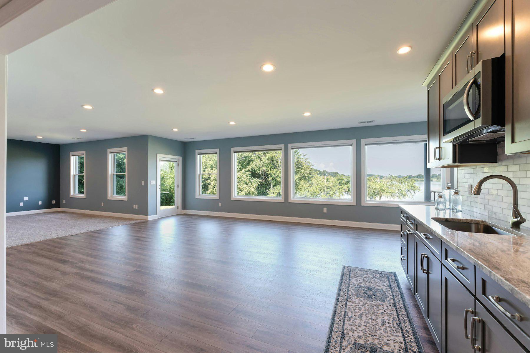 GEORGETOWN ESTATES - Residential