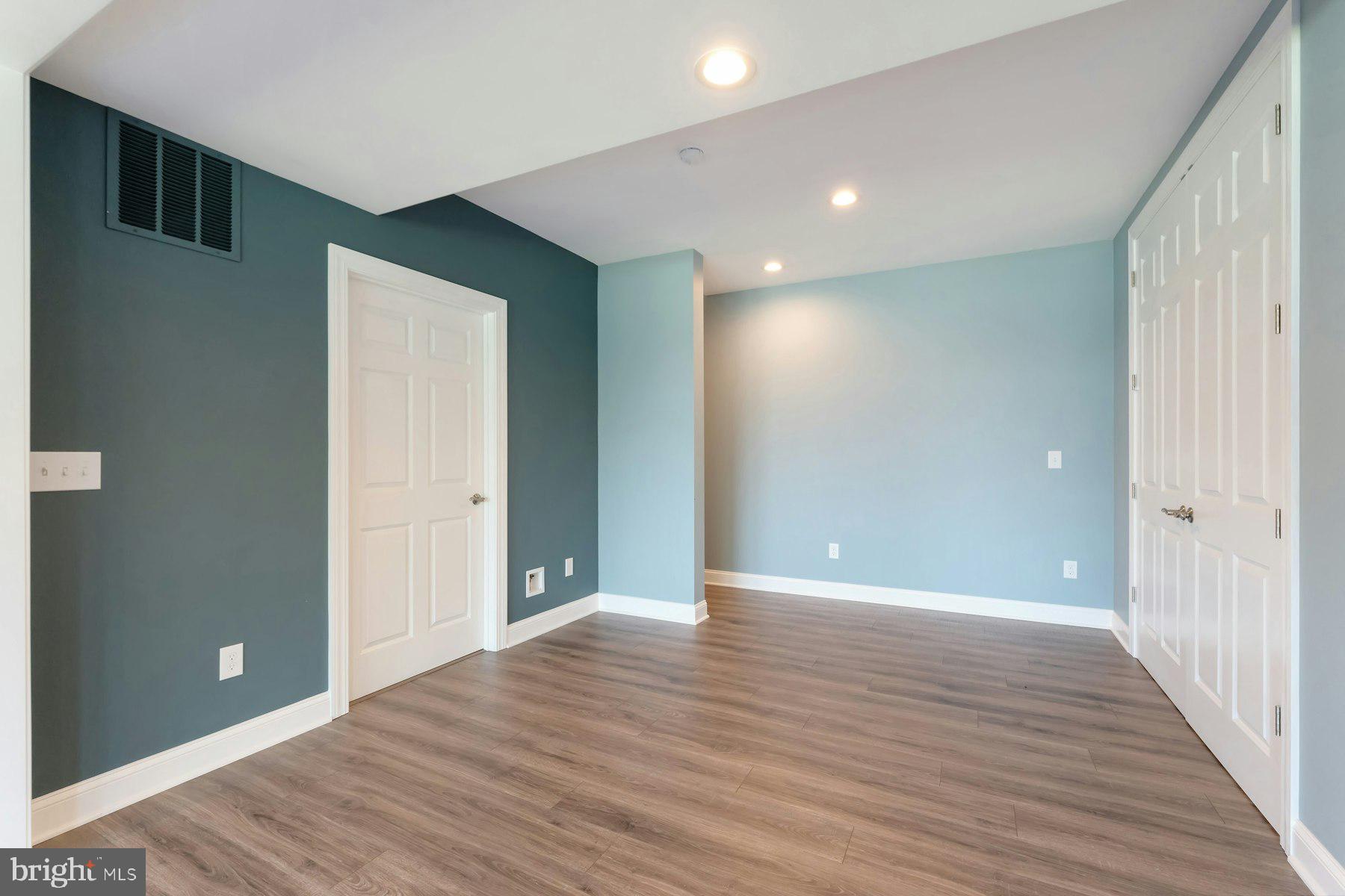 GEORGETOWN ESTATES - Residential