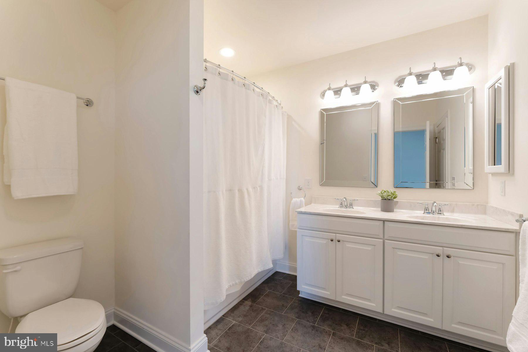 GEORGETOWN ESTATES - Residential