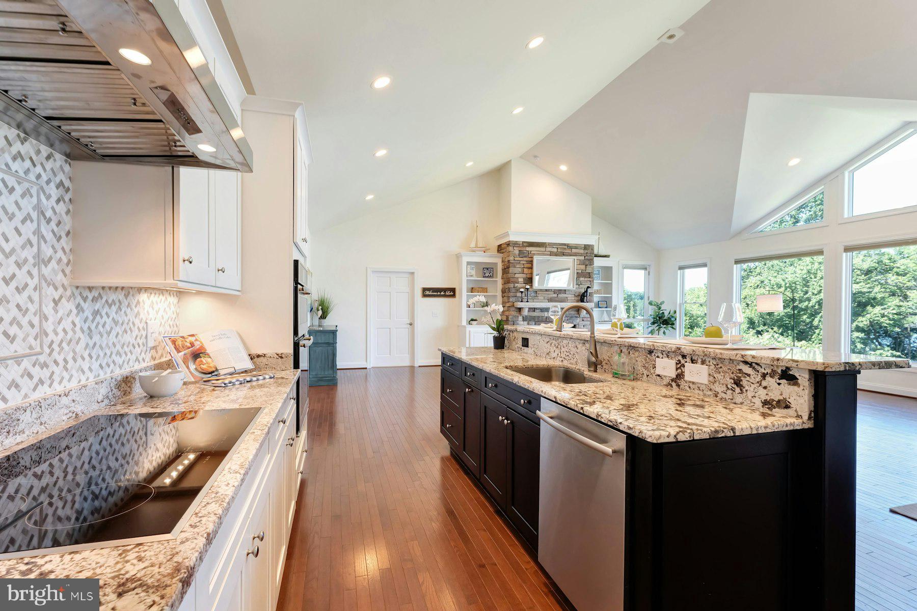 GEORGETOWN ESTATES - Residential