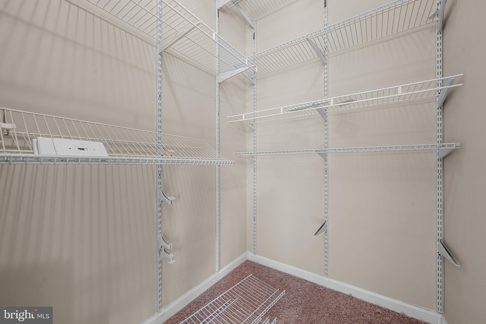 EXETER - Residential