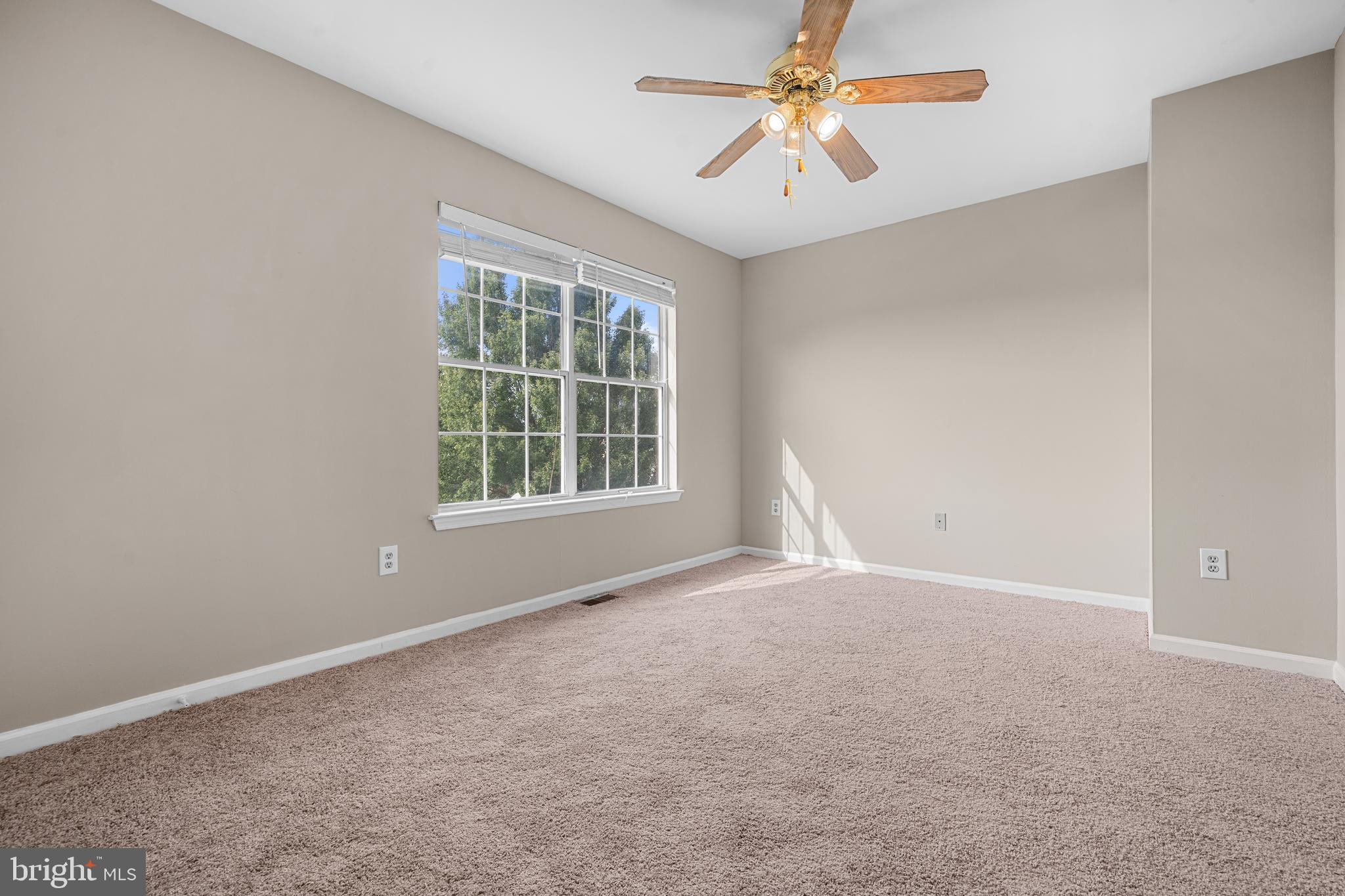 EXETER - Residential