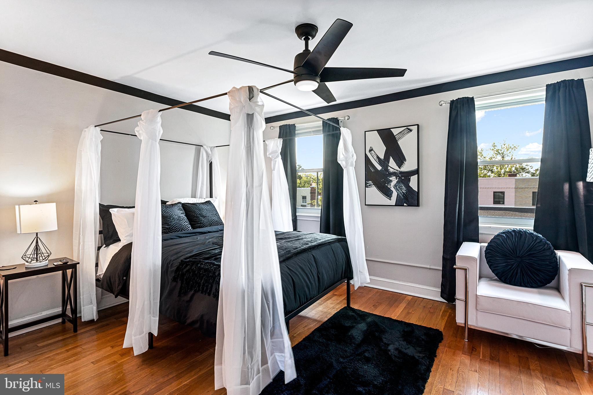 LYNHAVEN - Residential Lease