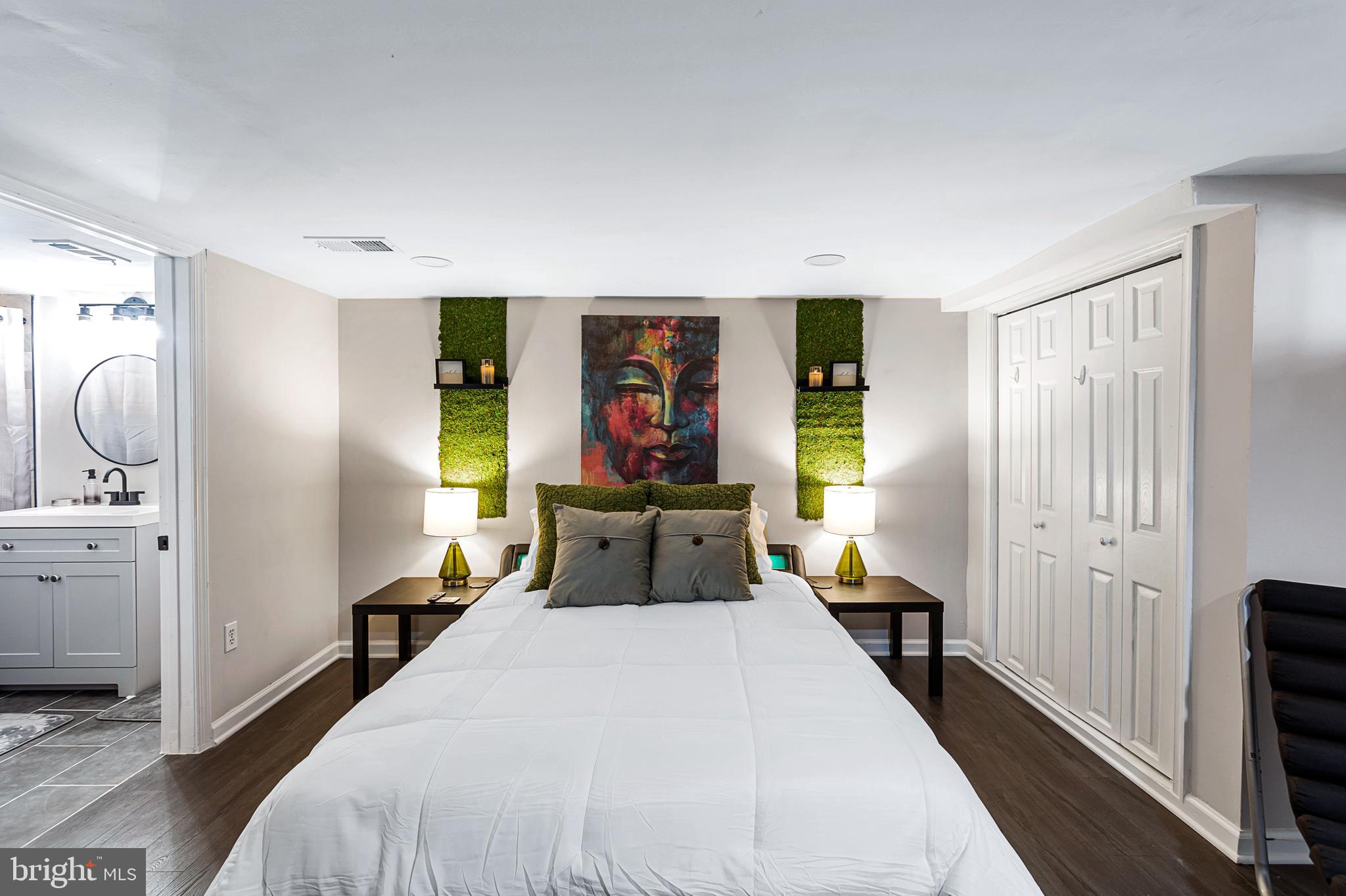 LYNHAVEN - Residential Lease