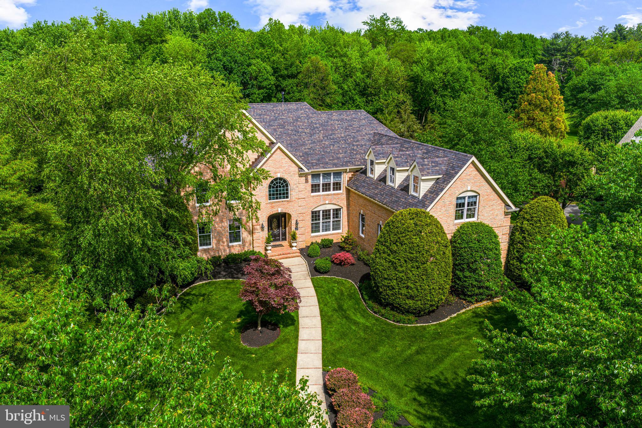 128 PHEASANT FIELD LANE