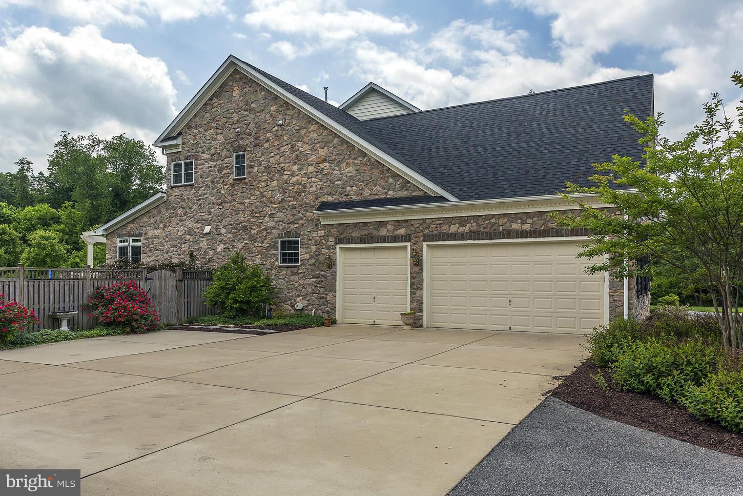 THE PADDOCKS - Residential