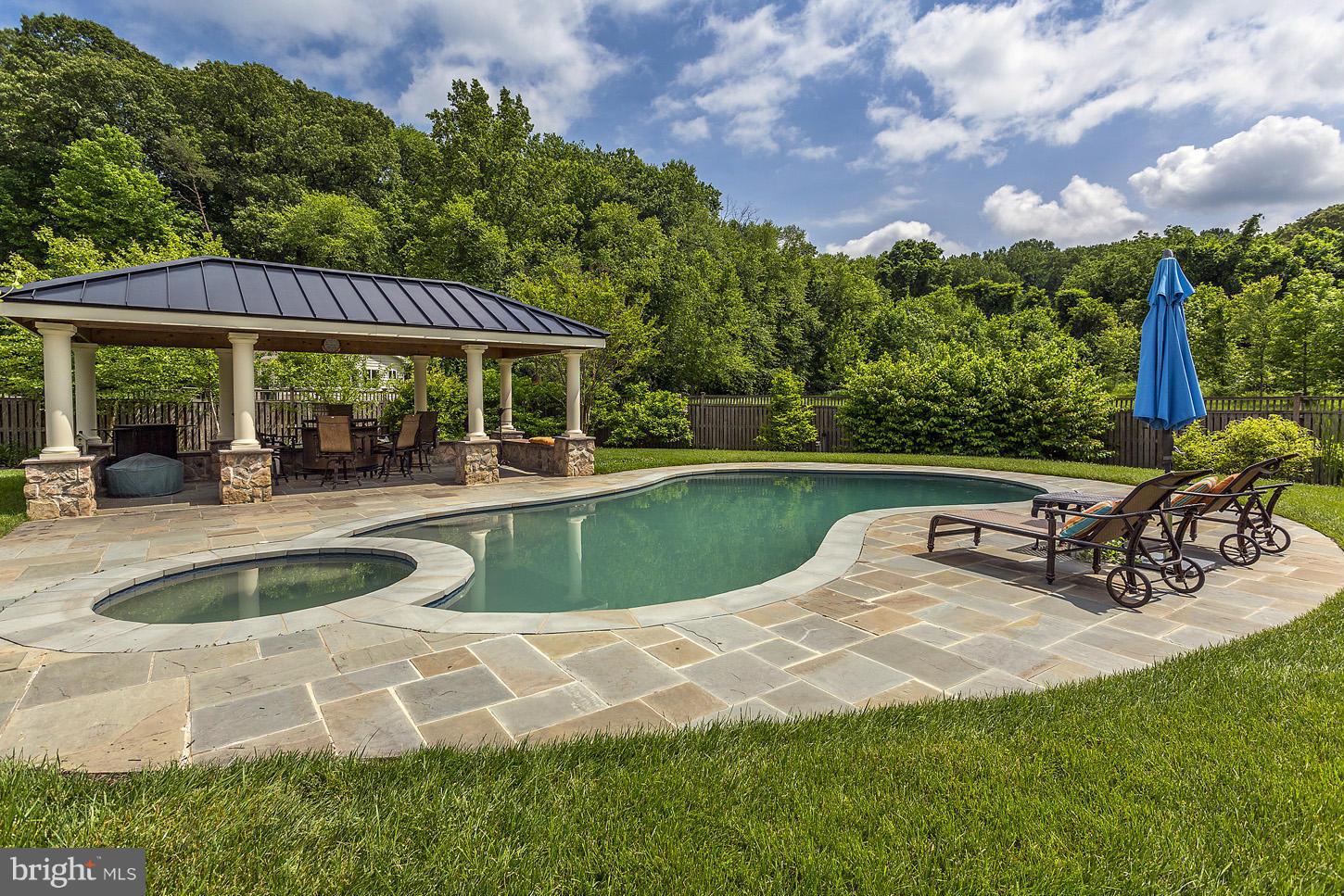 THE PADDOCKS - Residential