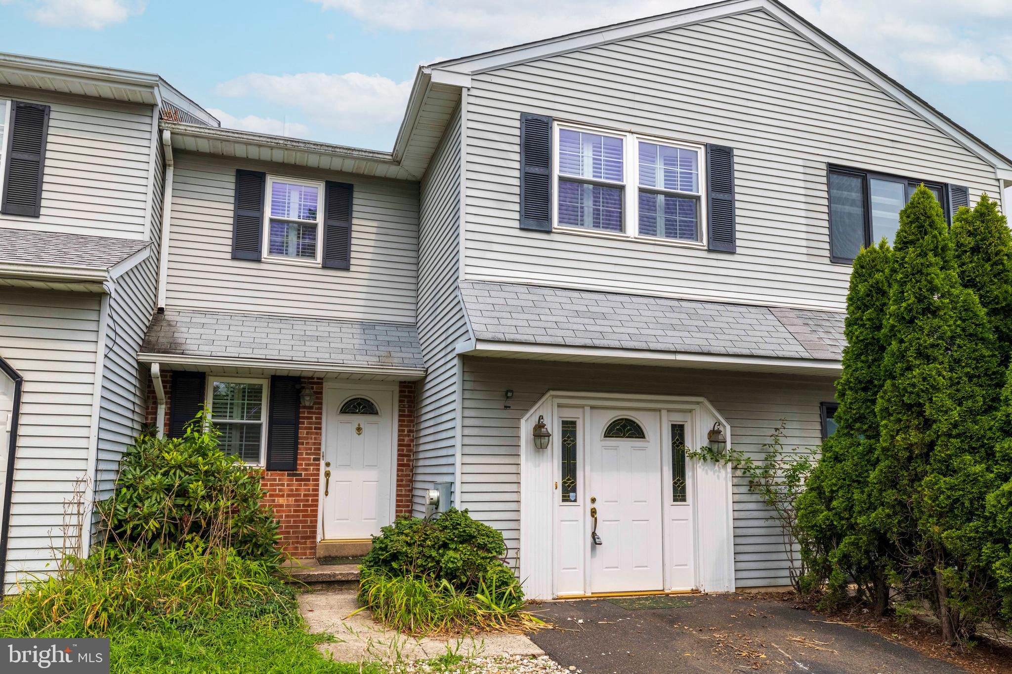 225 ORCHARD DRIVE
