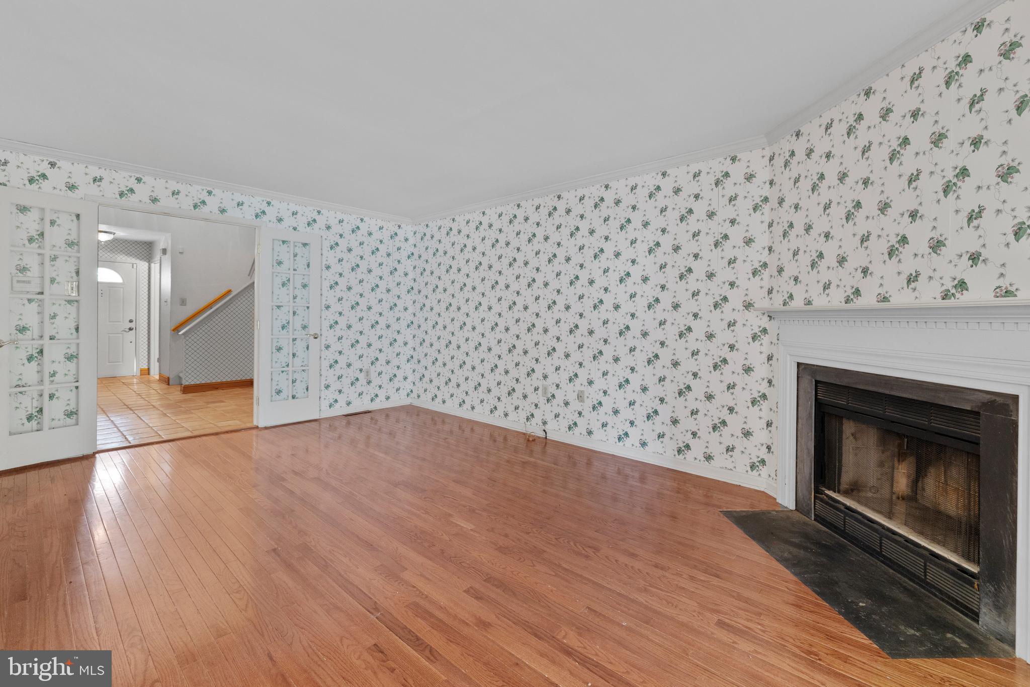 225 ORCHARD DRIVE