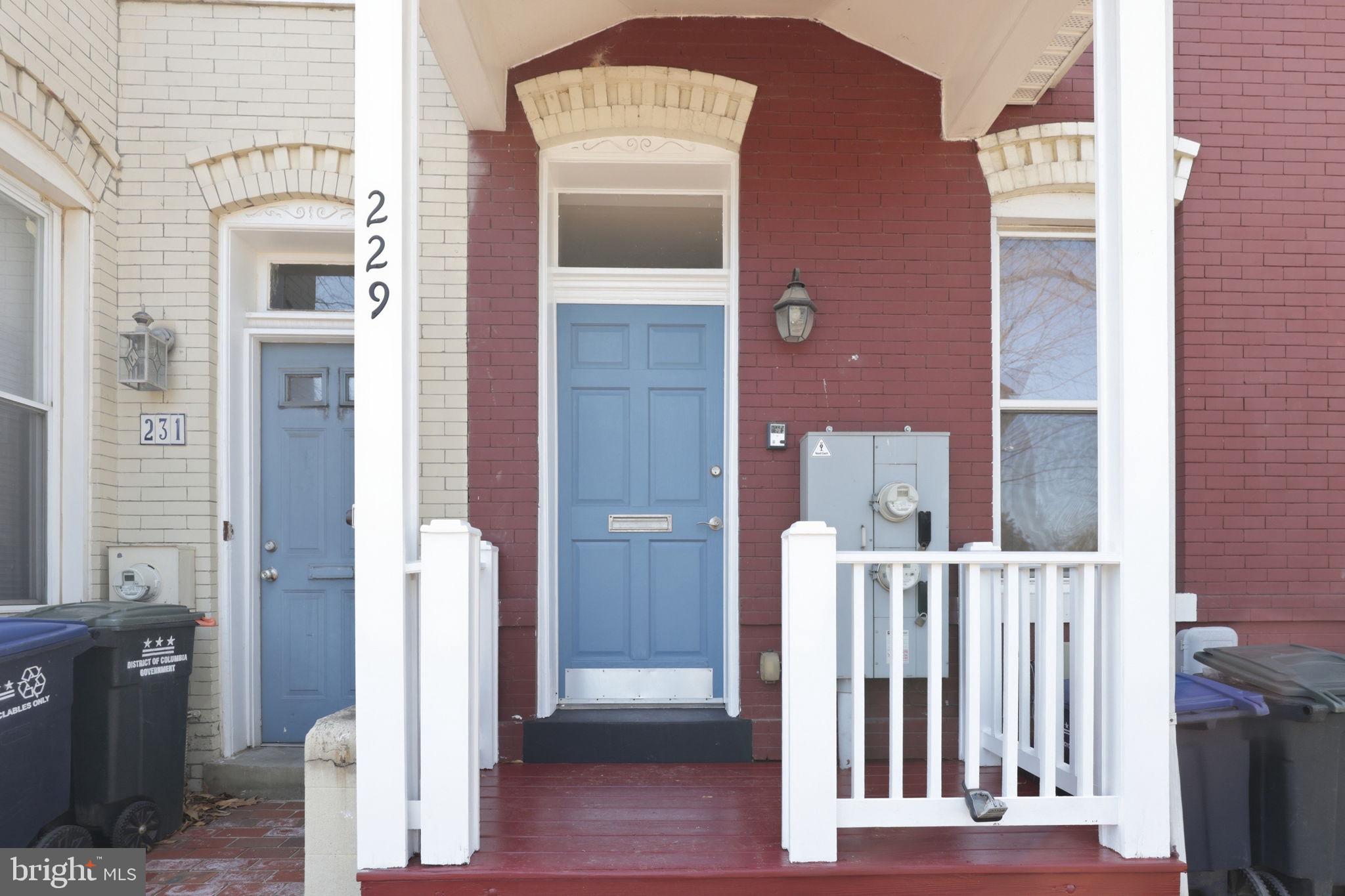 229 14TH STREET SE 2