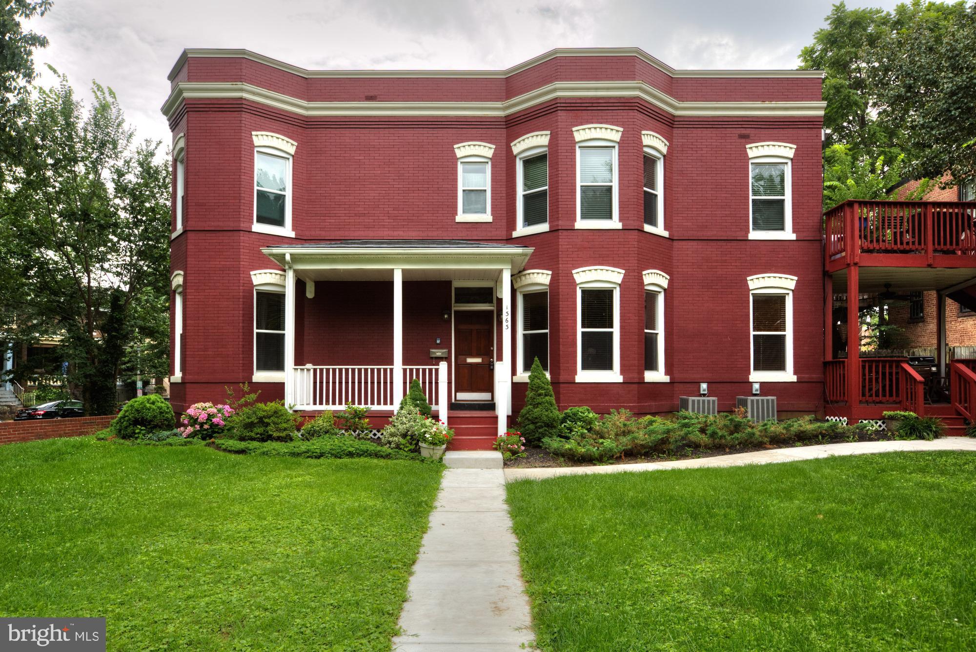 229 14TH STREET SE 2