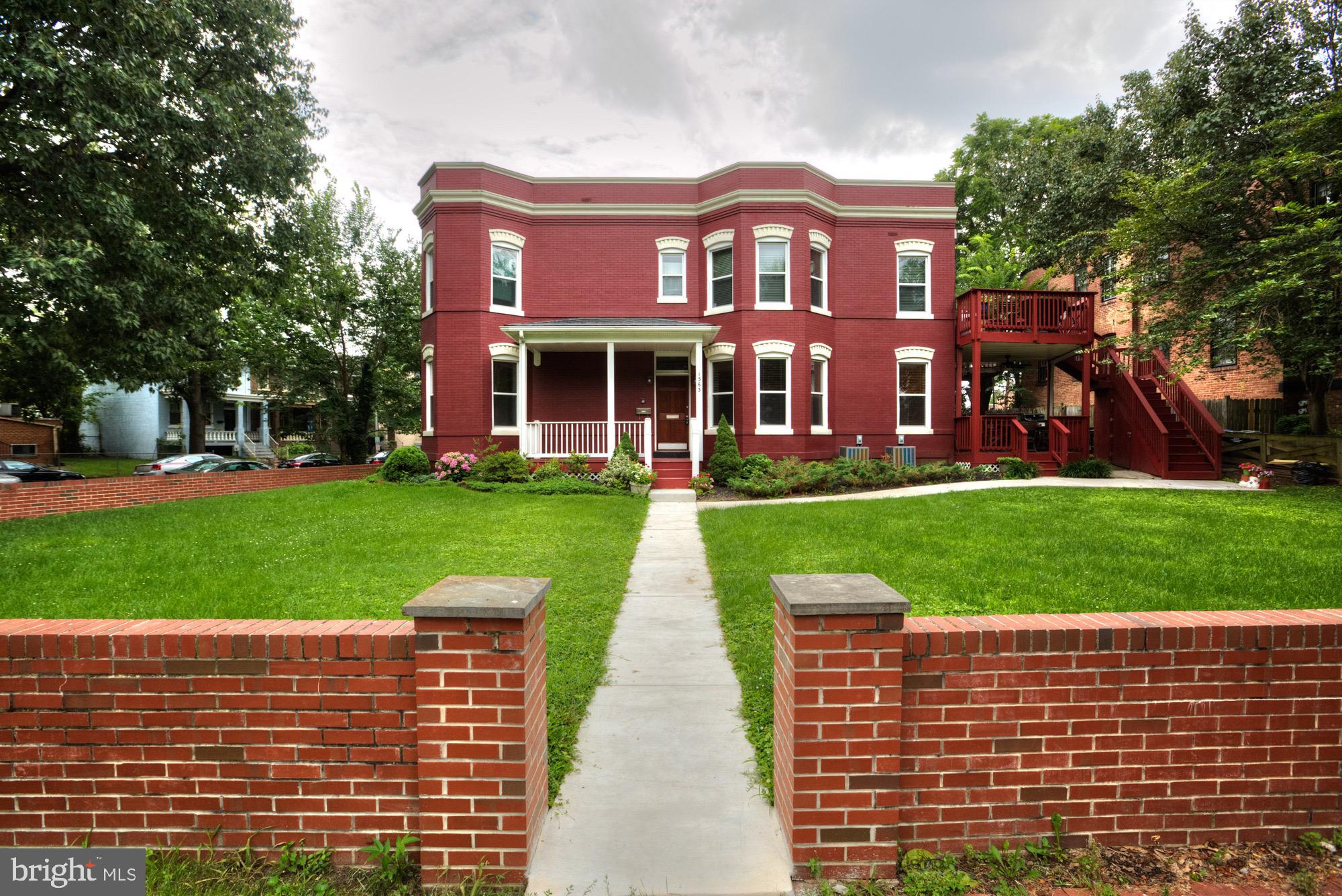 229 14TH STREET SE 2