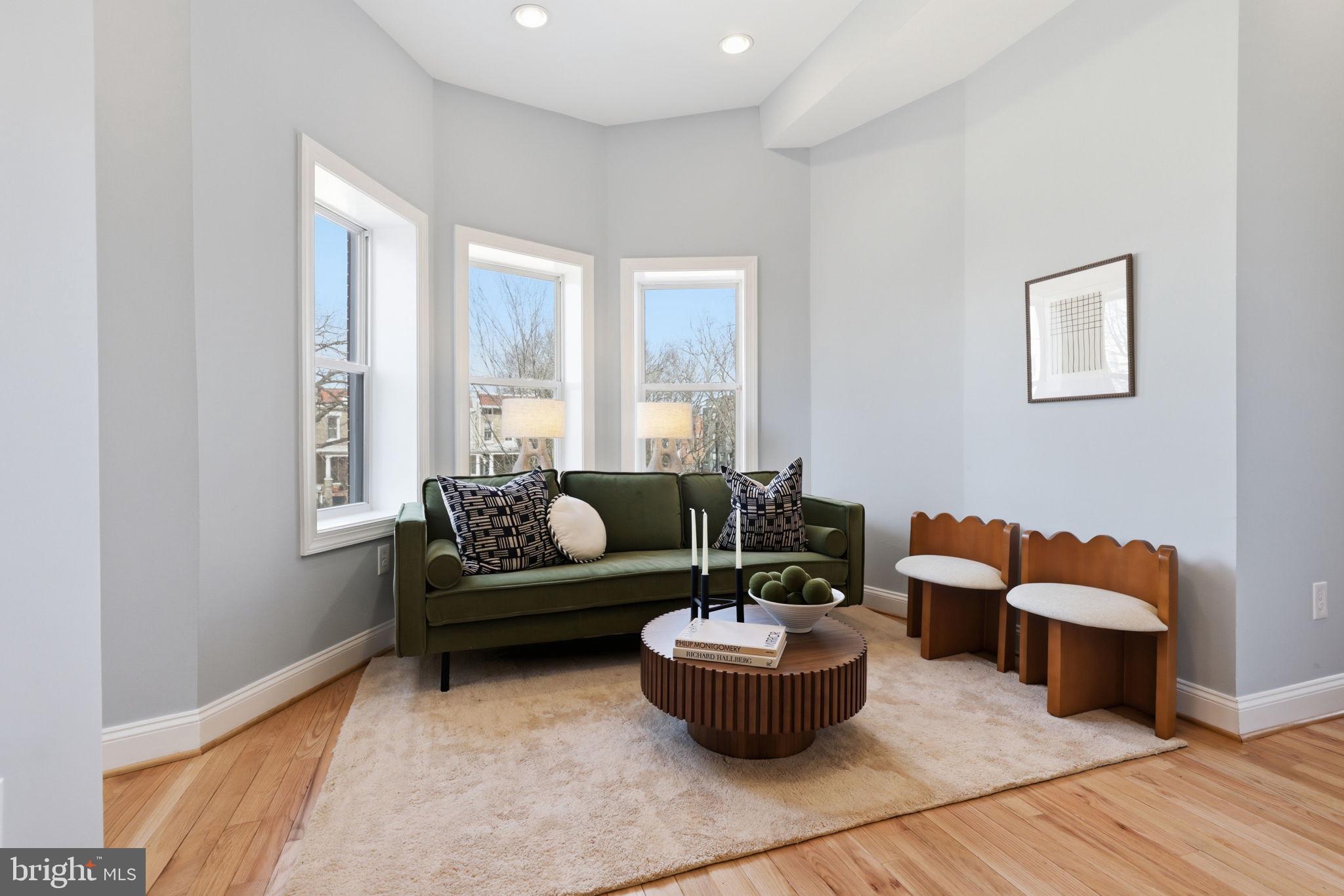 229 14TH STREET SE 2