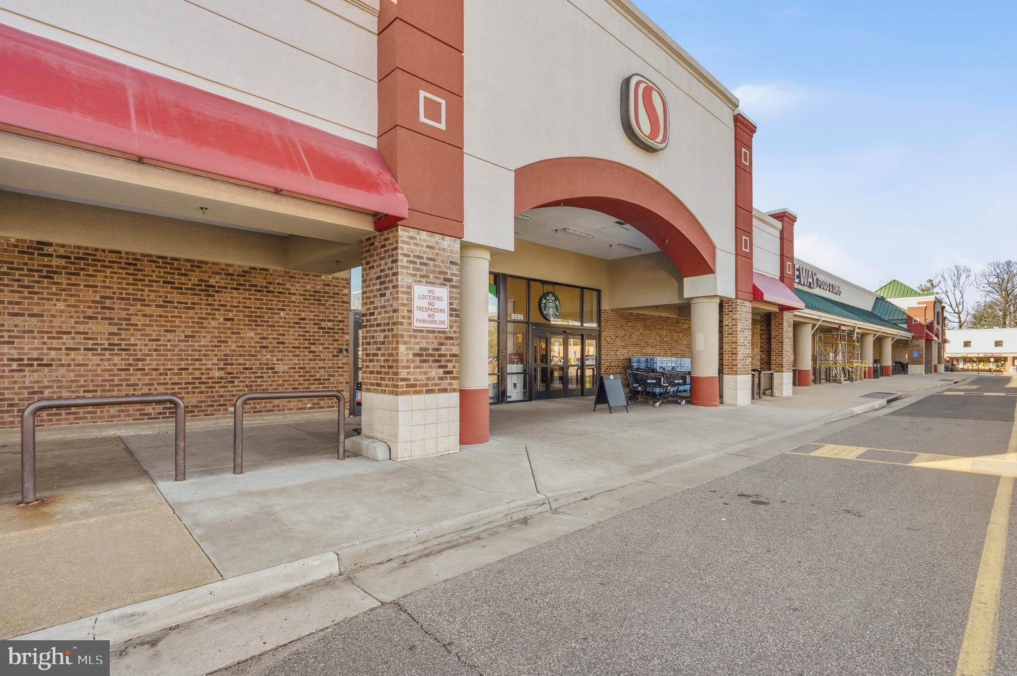 SIGNAL HILL - Residential