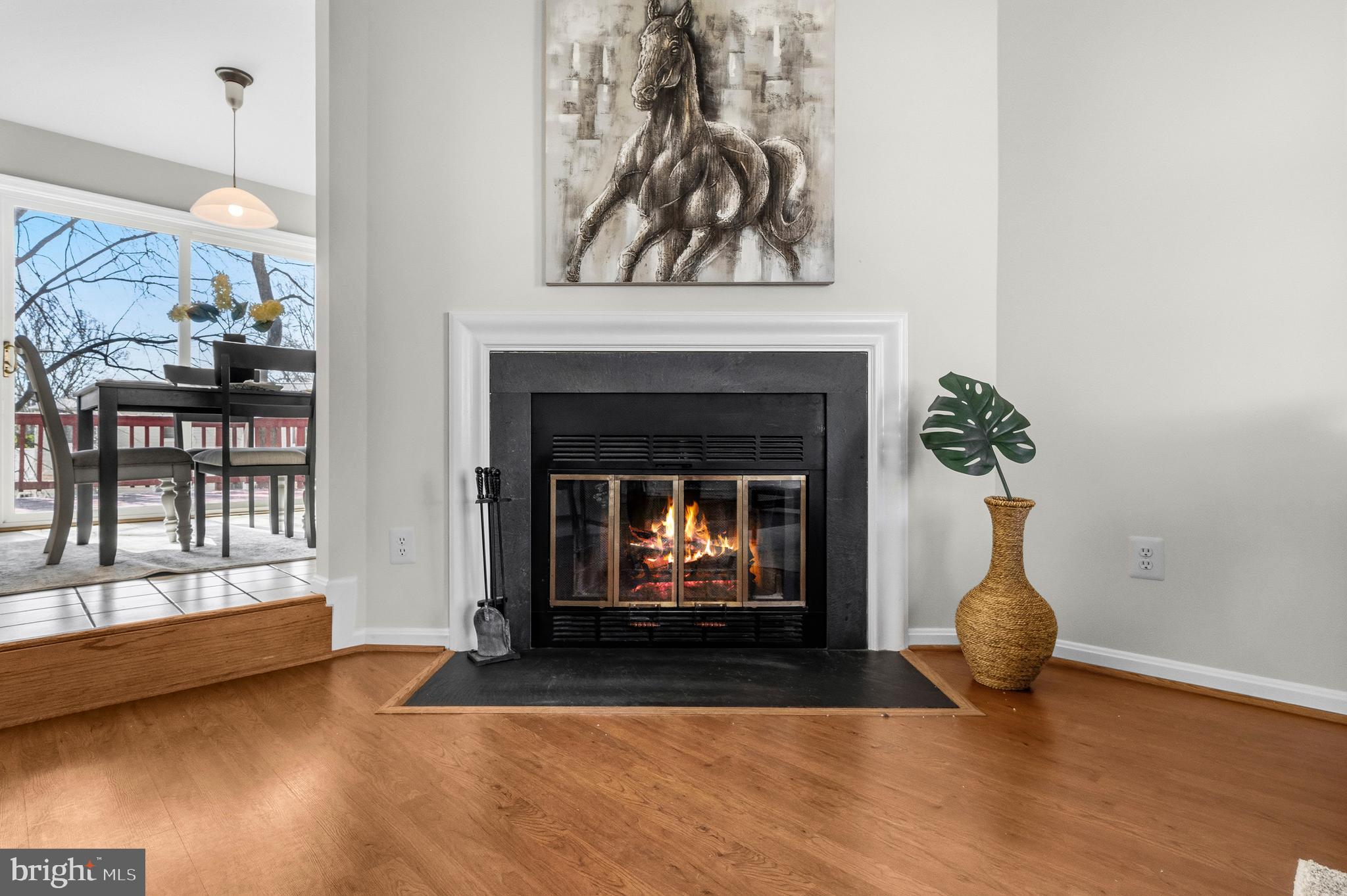 SIGNAL HILL - Residential