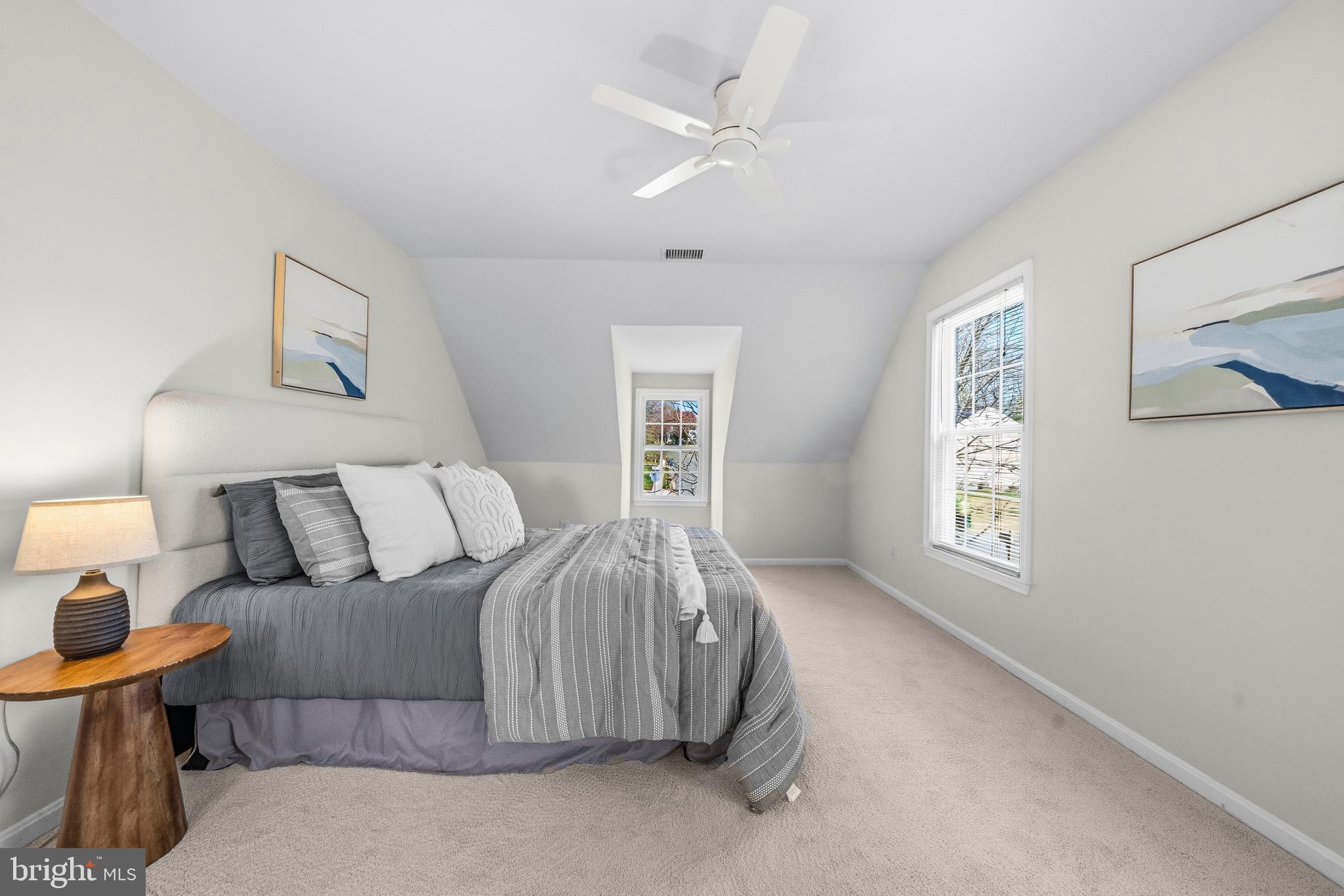 SIGNAL HILL - Residential