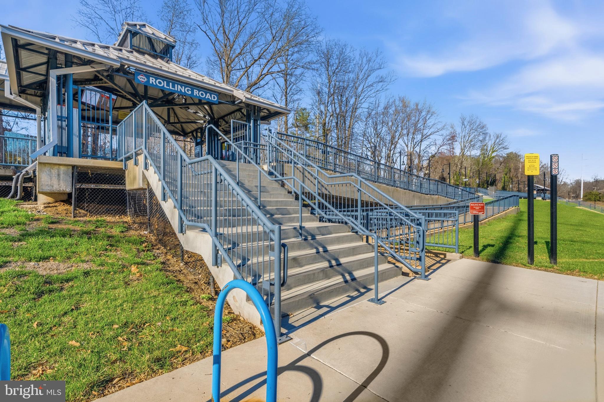 SIGNAL HILL - Residential