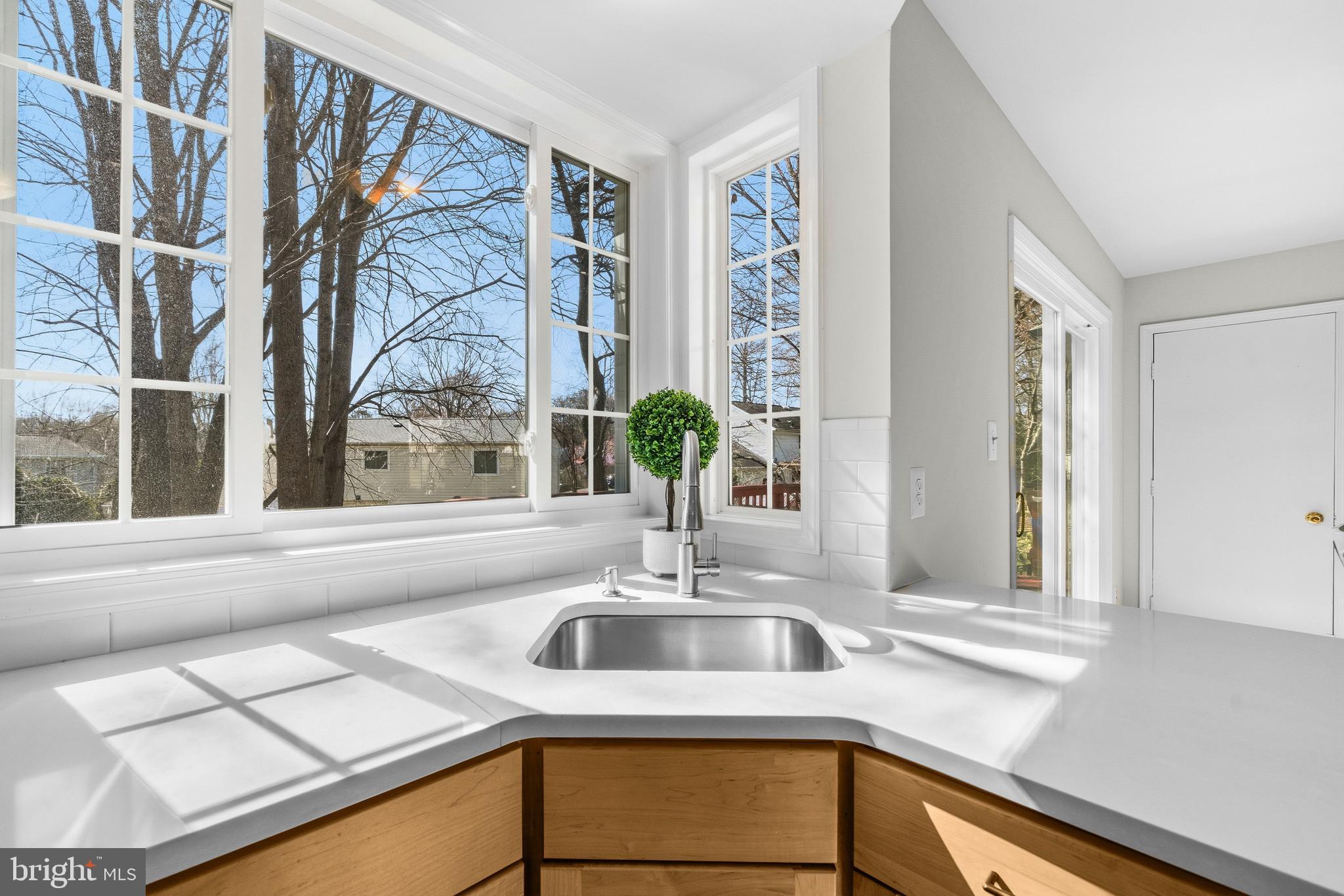 SIGNAL HILL - Residential