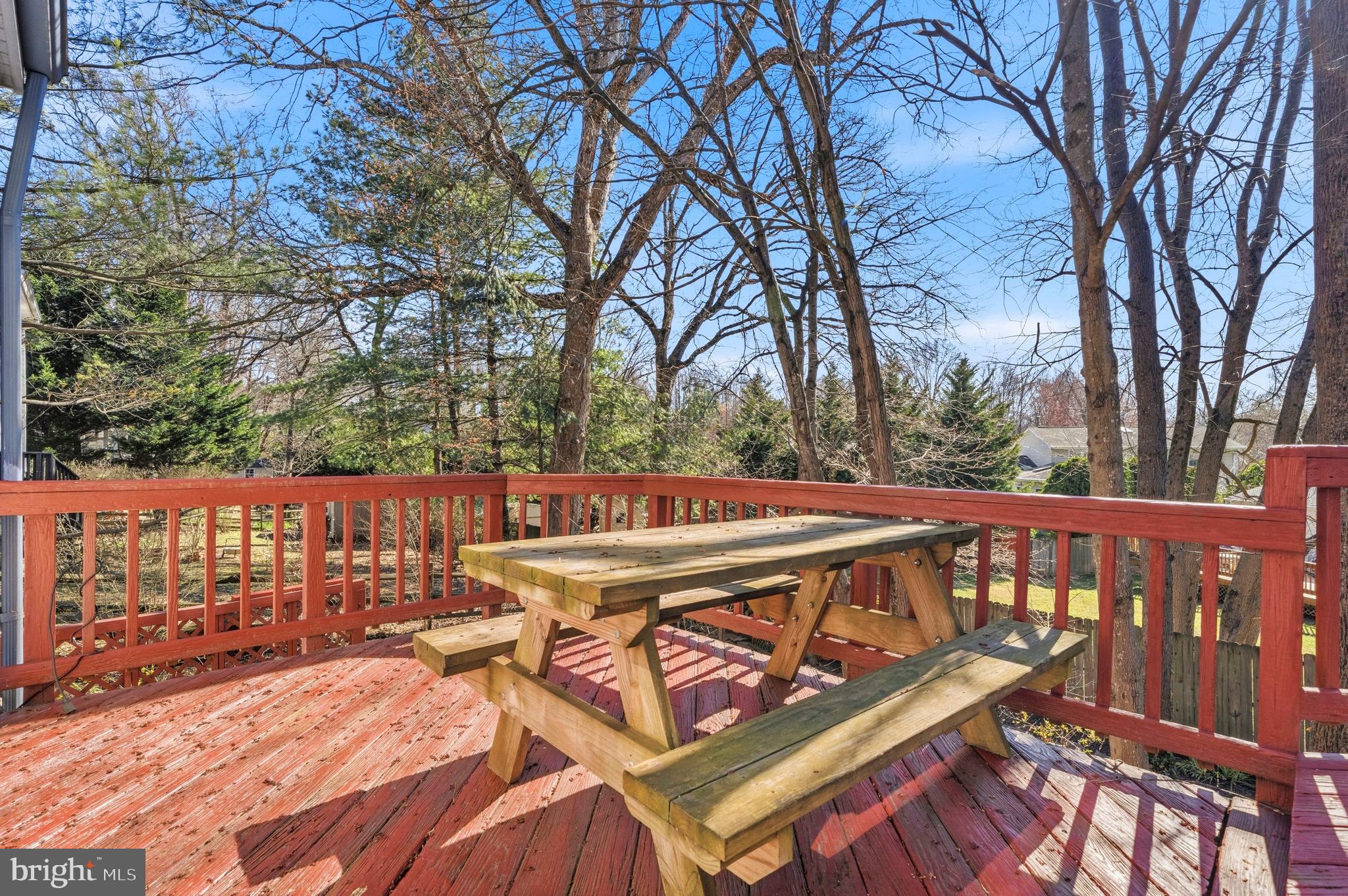 SIGNAL HILL - Residential