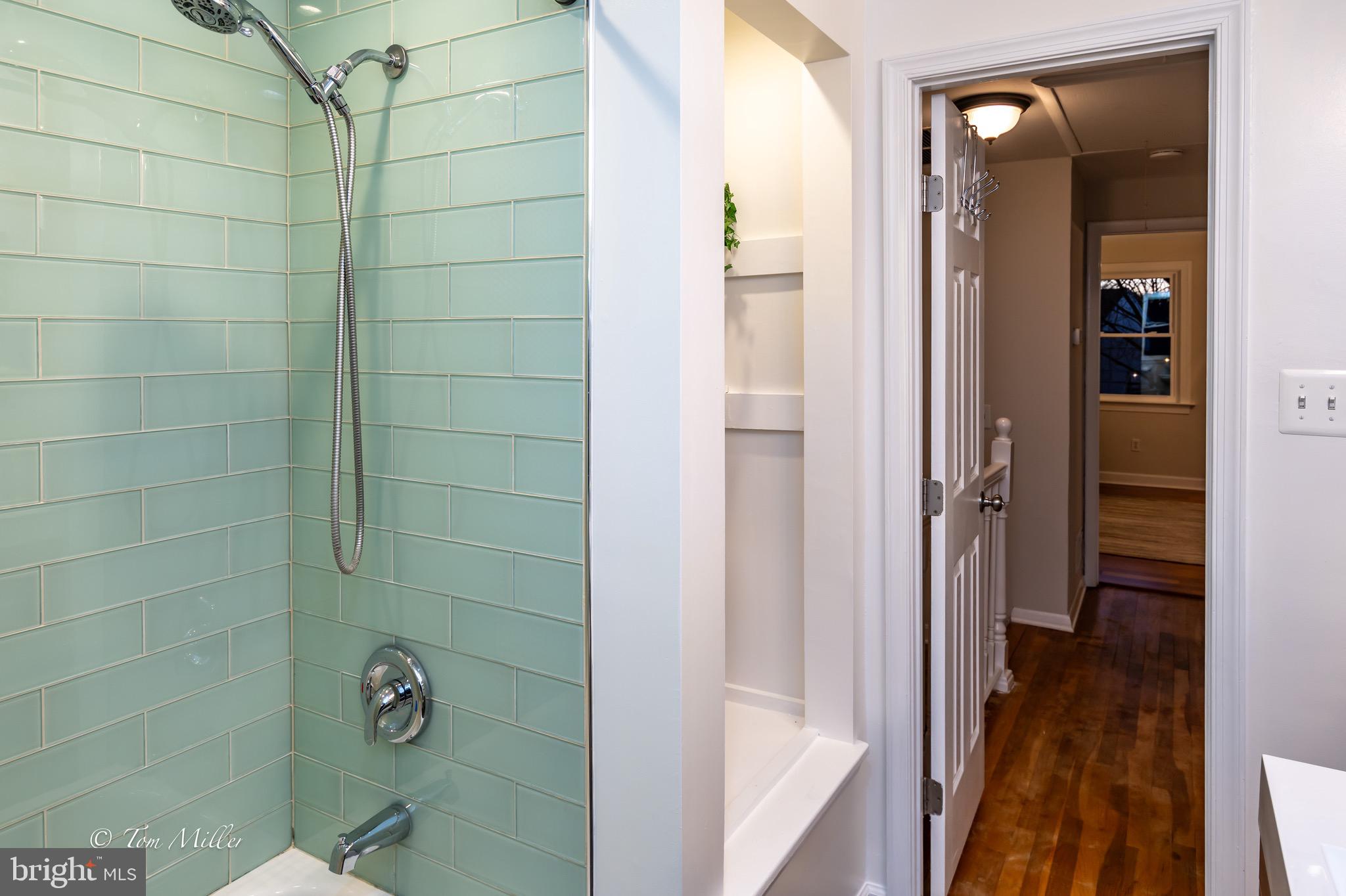 WILKER COURT - Residential