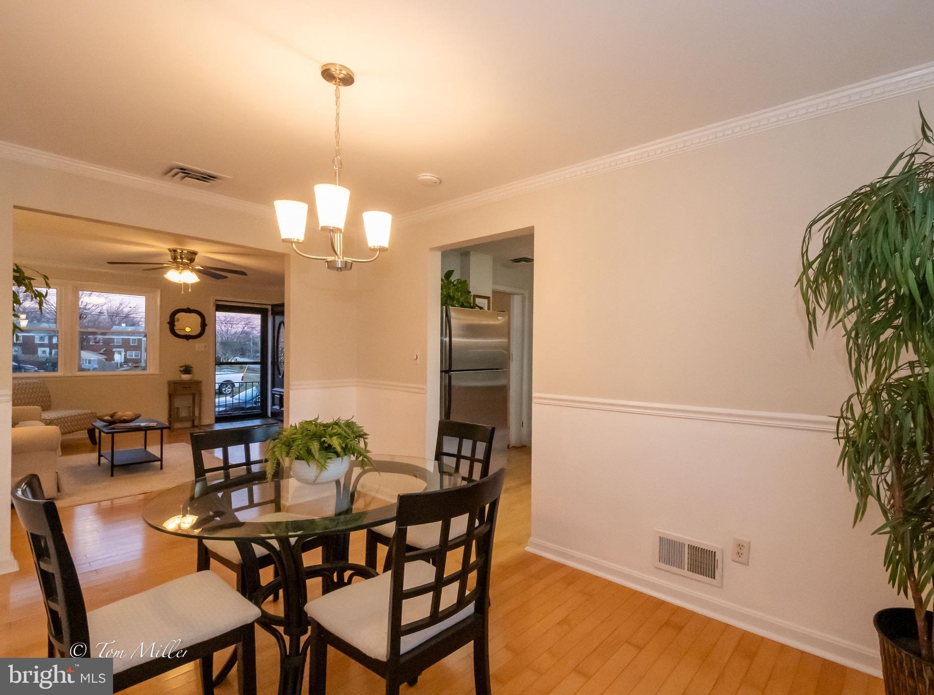 WILKER COURT - Residential