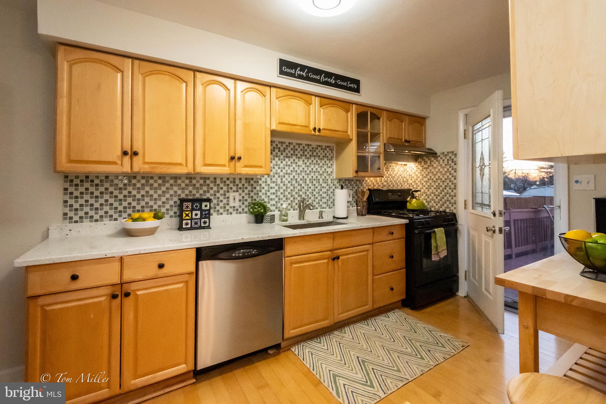 WILKER COURT - Residential