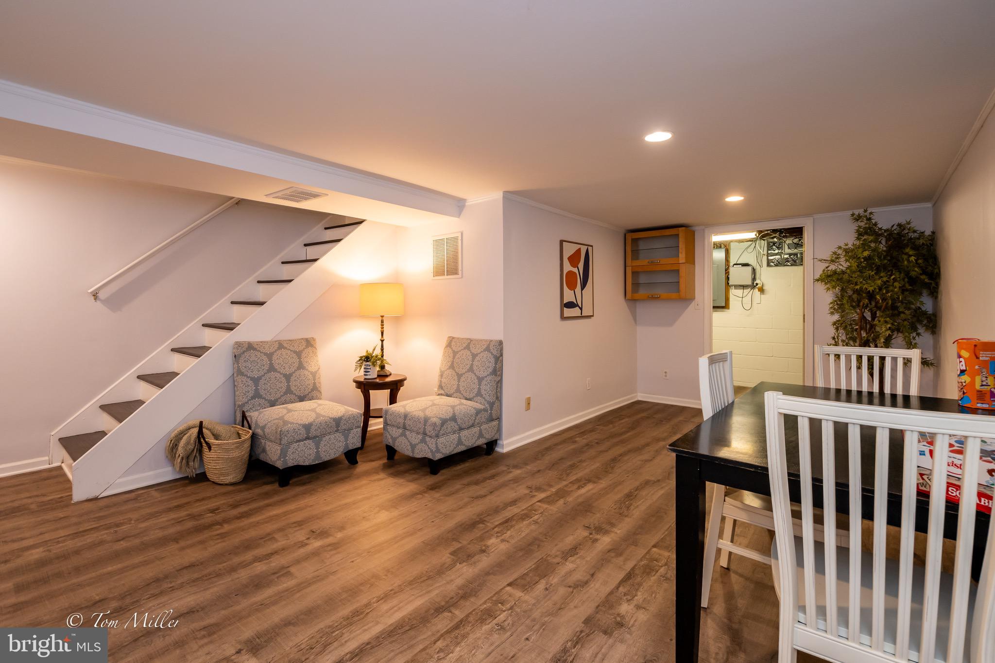 WILKER COURT - Residential