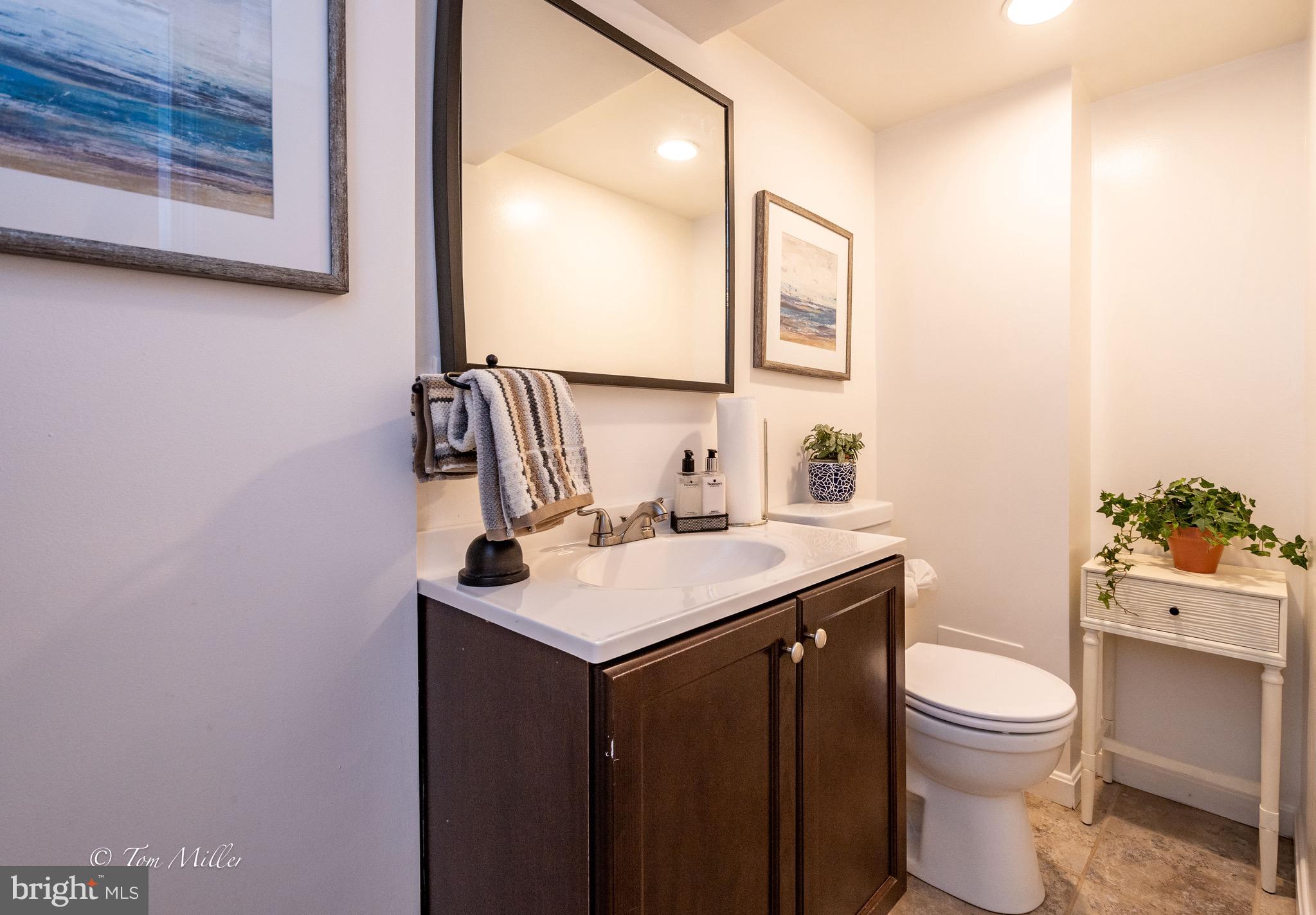 WILKER COURT - Residential