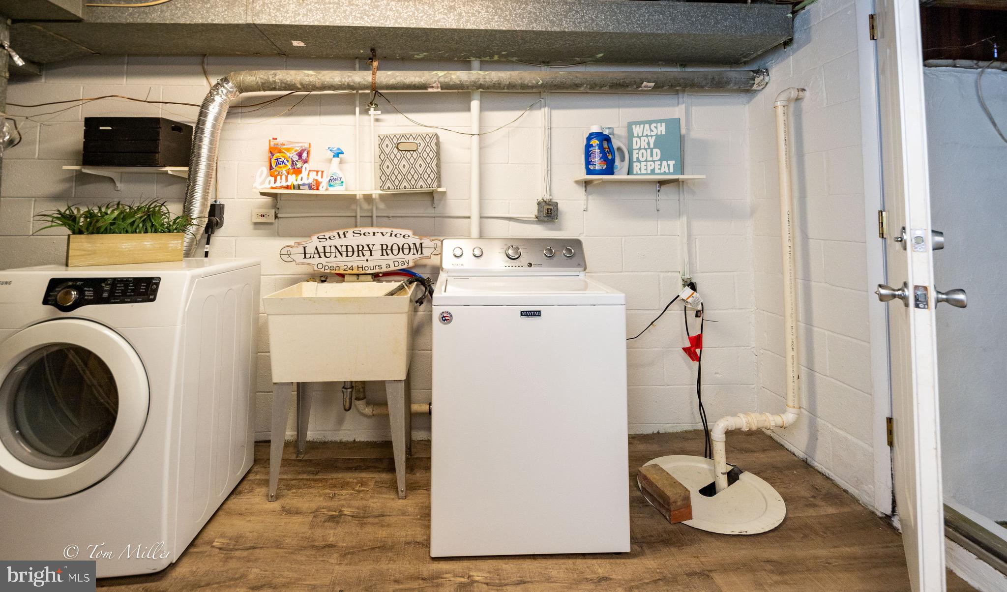 WILKER COURT - Residential