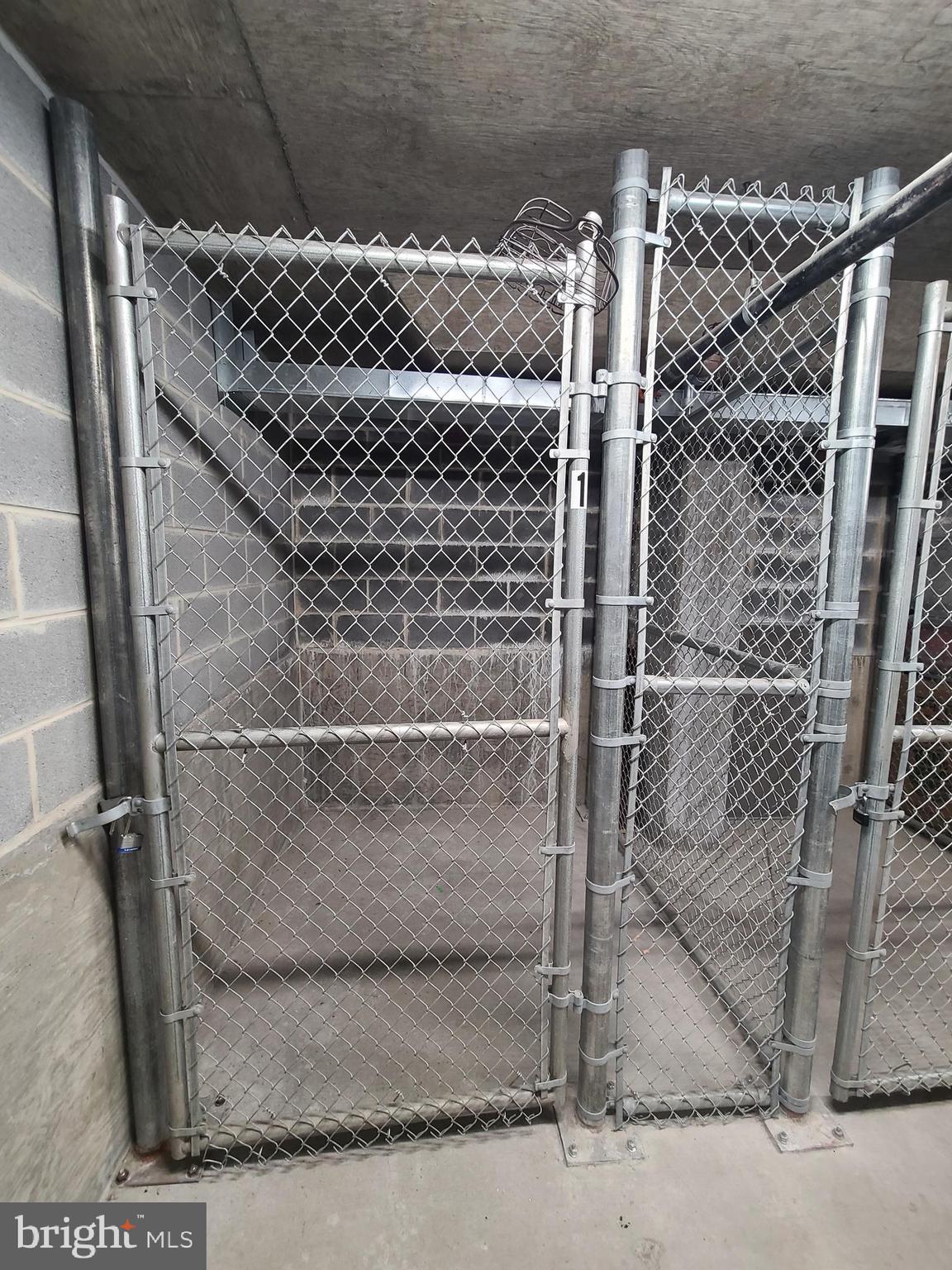 MIDTOWN AT RESTON TOWN CENTER - Residential