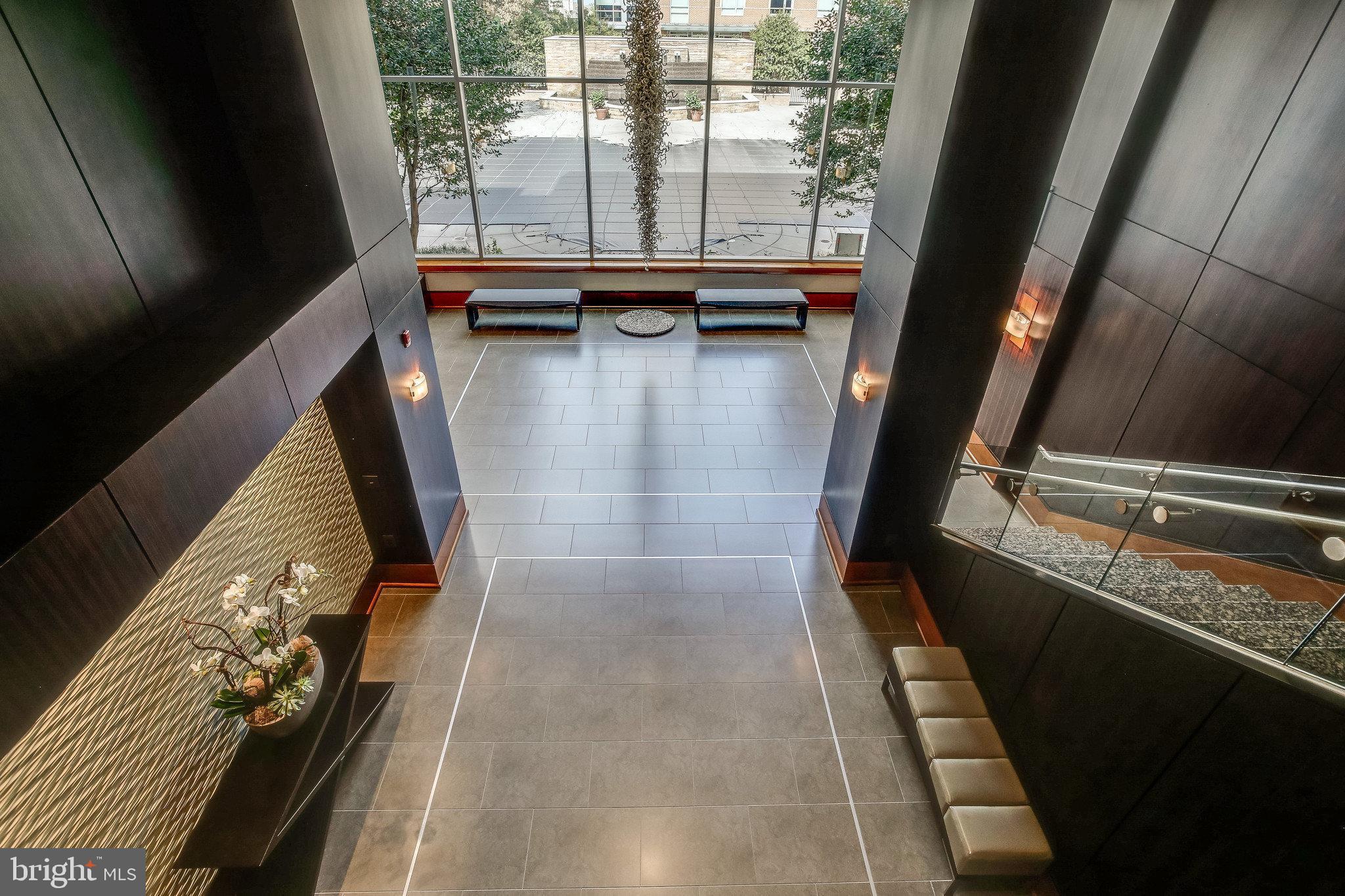 MIDTOWN AT RESTON TOWN CENTER - Residential