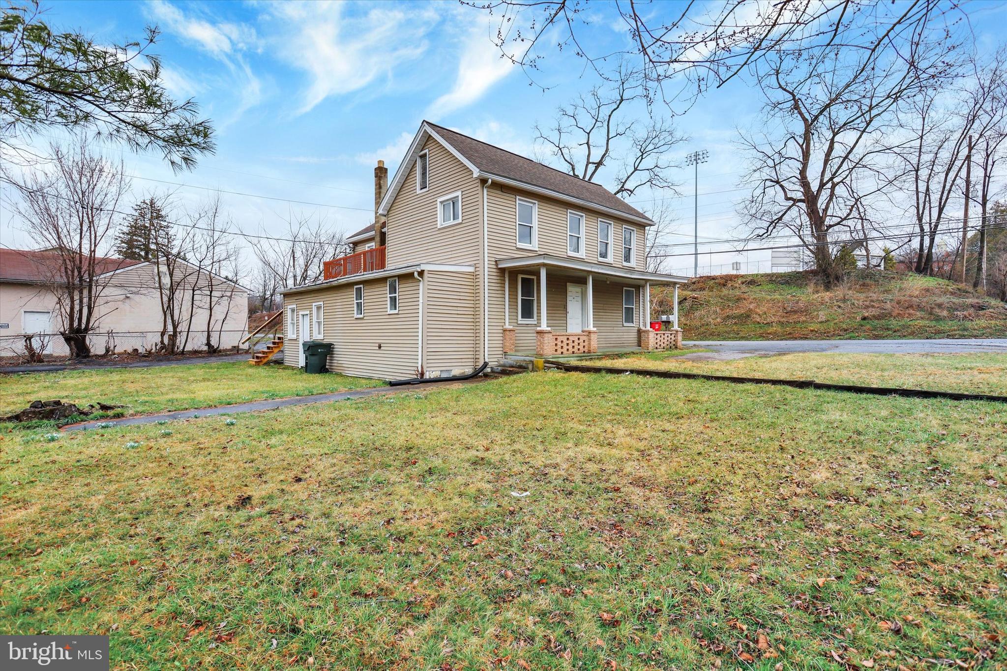 36 MIDDLE SPRING AVENUE