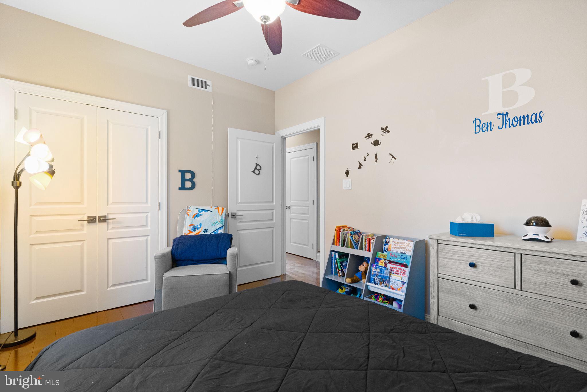 ROXBOROUGH - Residential