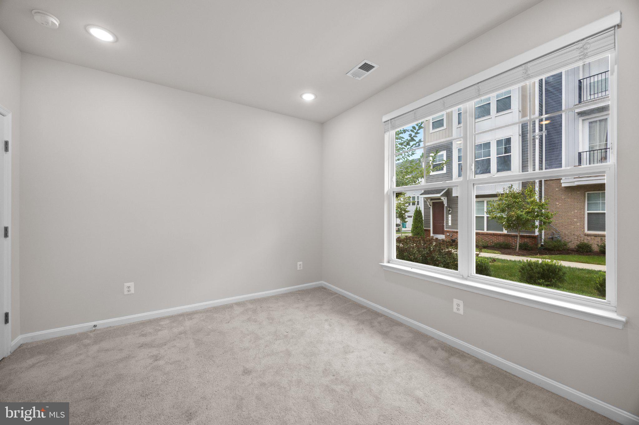 402 MATLOCK LANE