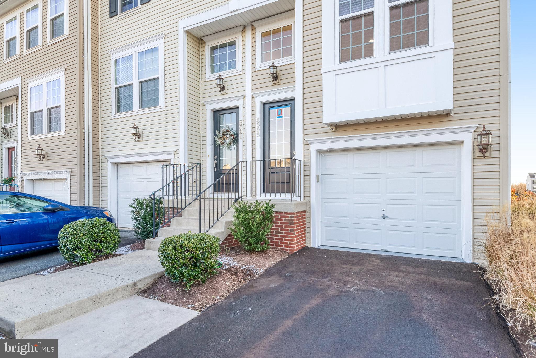 HERITAGE CROSSING CONDOMINIUM - Residential