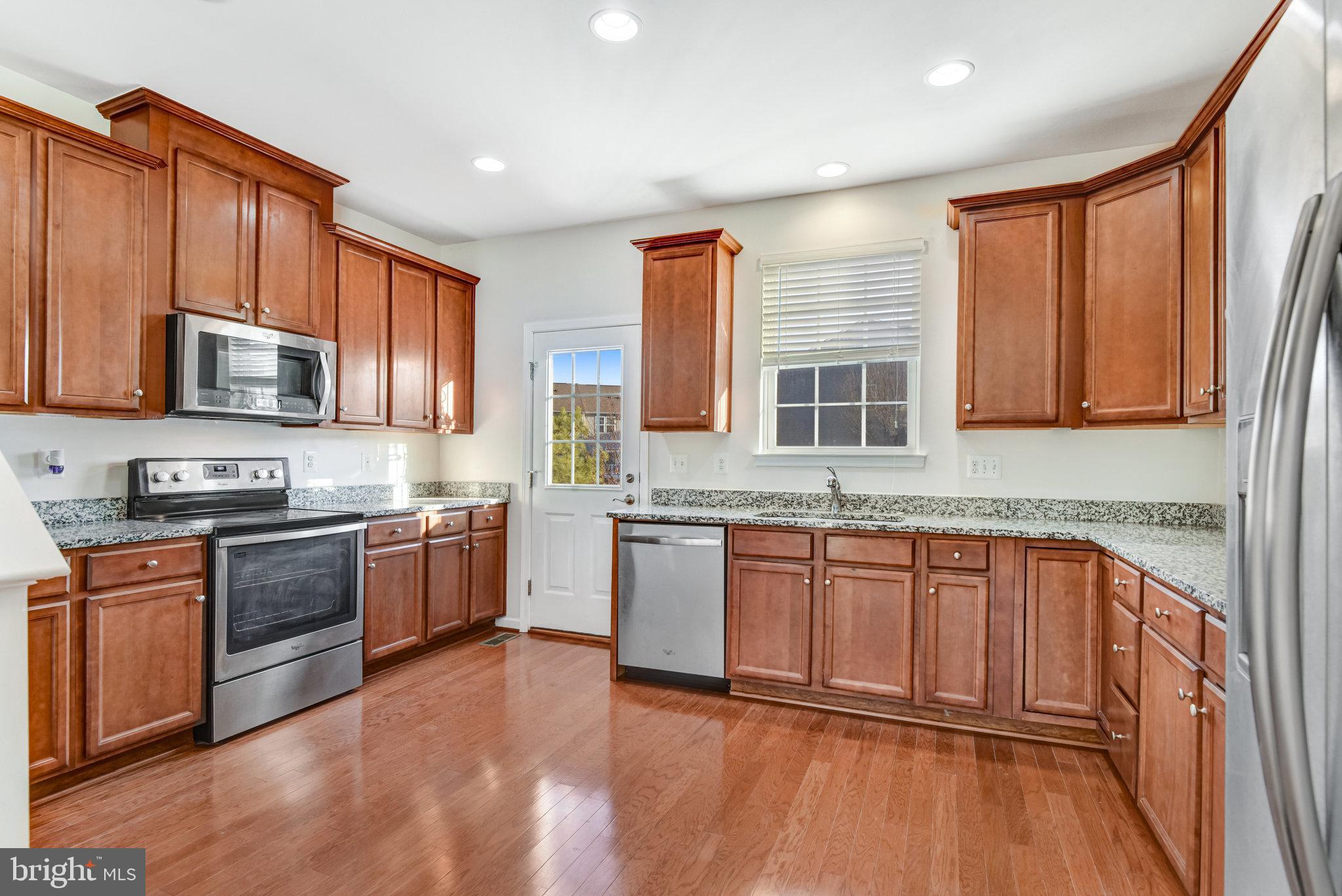 HERITAGE CROSSING CONDOMINIUM - Residential