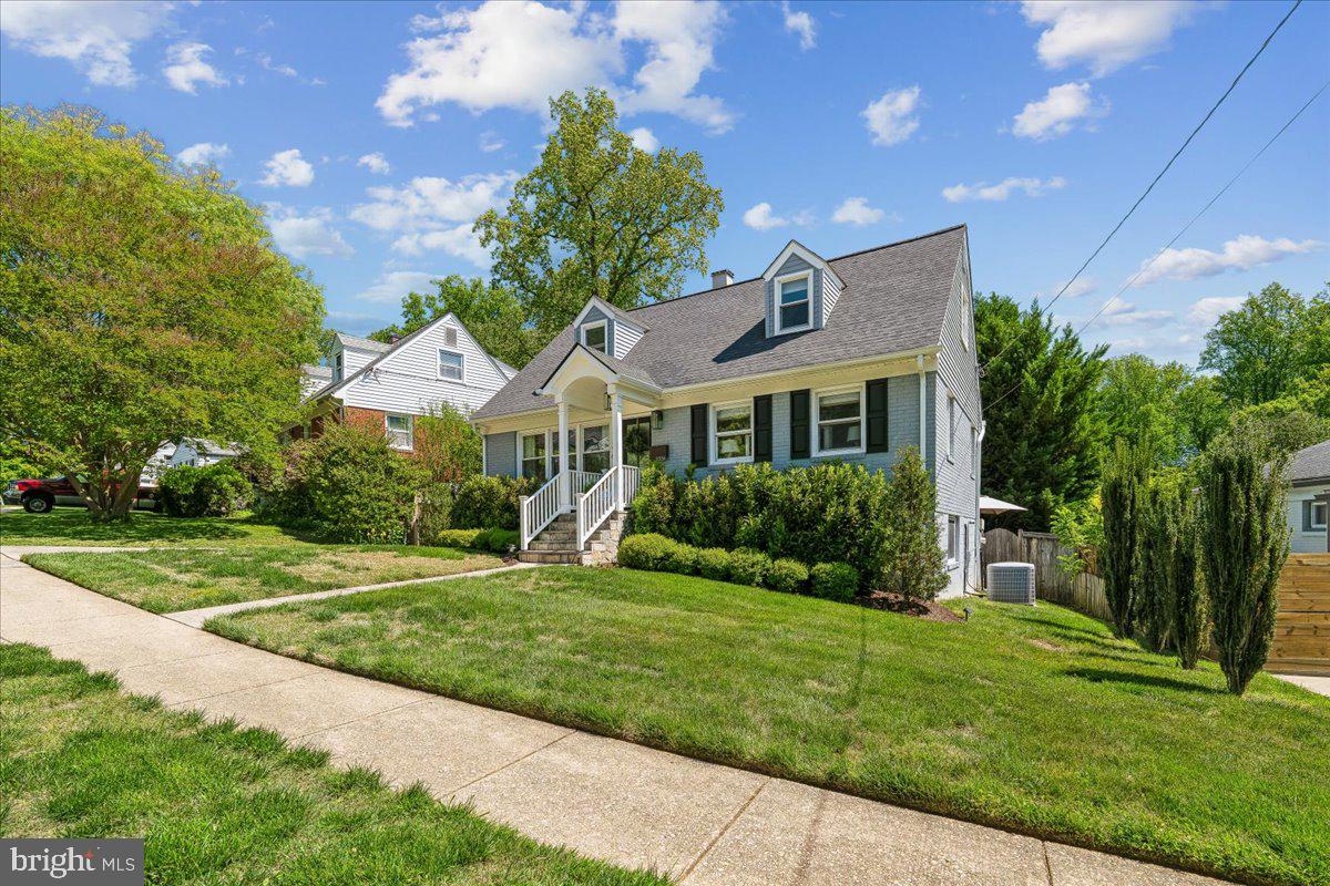 ROCK CREEK PALISADES - Residential